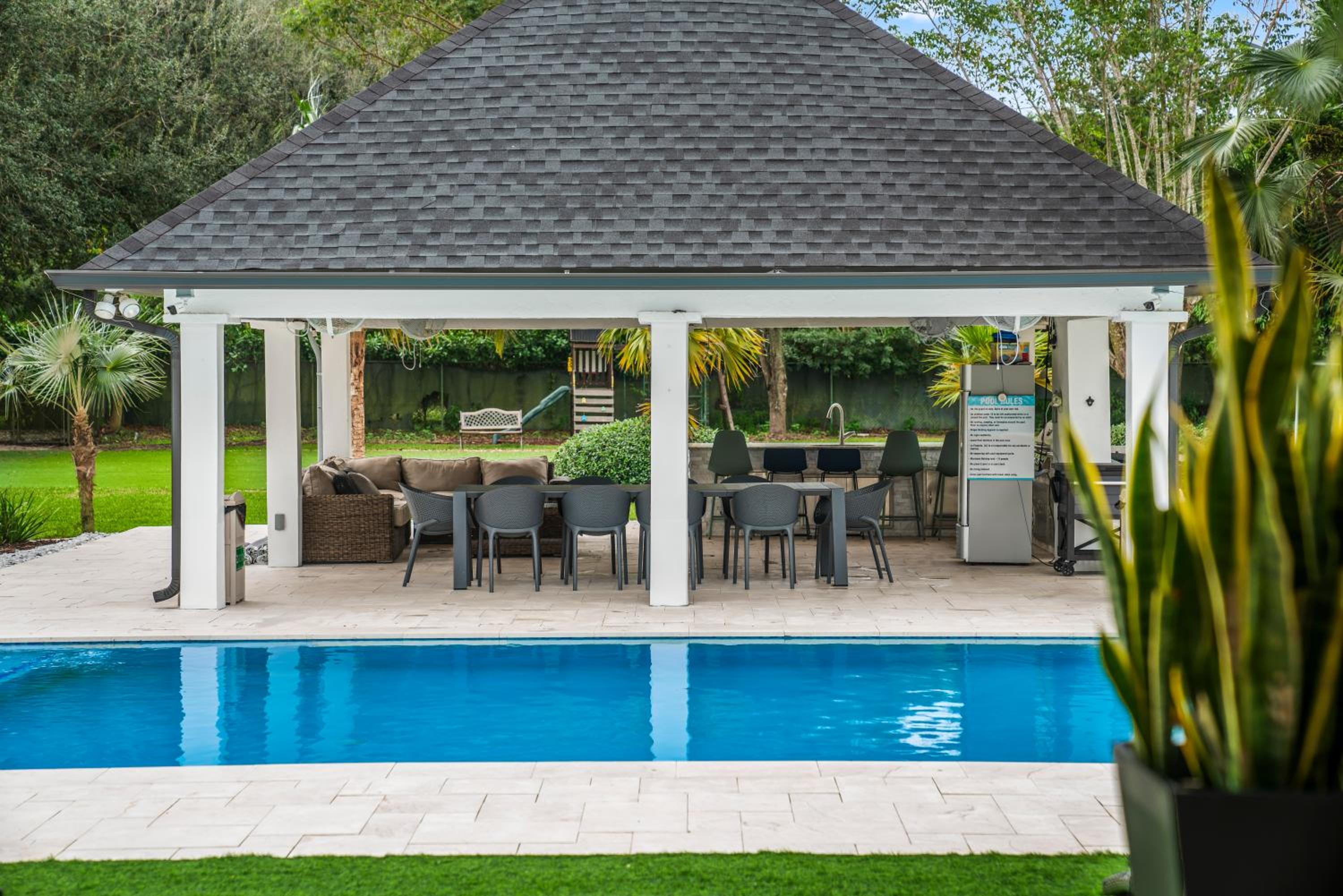 5-Acre Event Oasis, Heated Pool, Games and Sports Haven L50