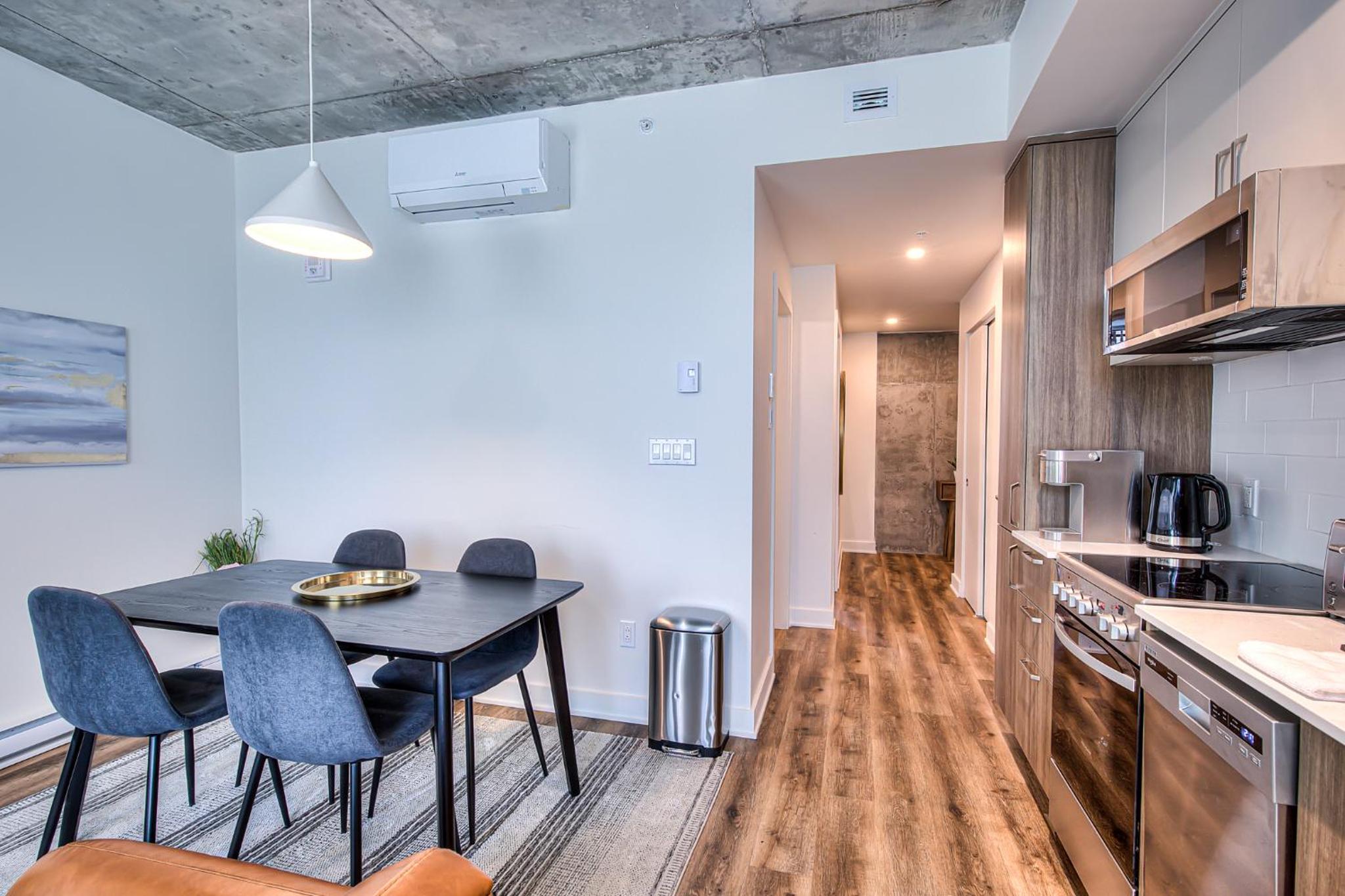 2Br+Gym for VIP Corporate & Students Downtown MTL