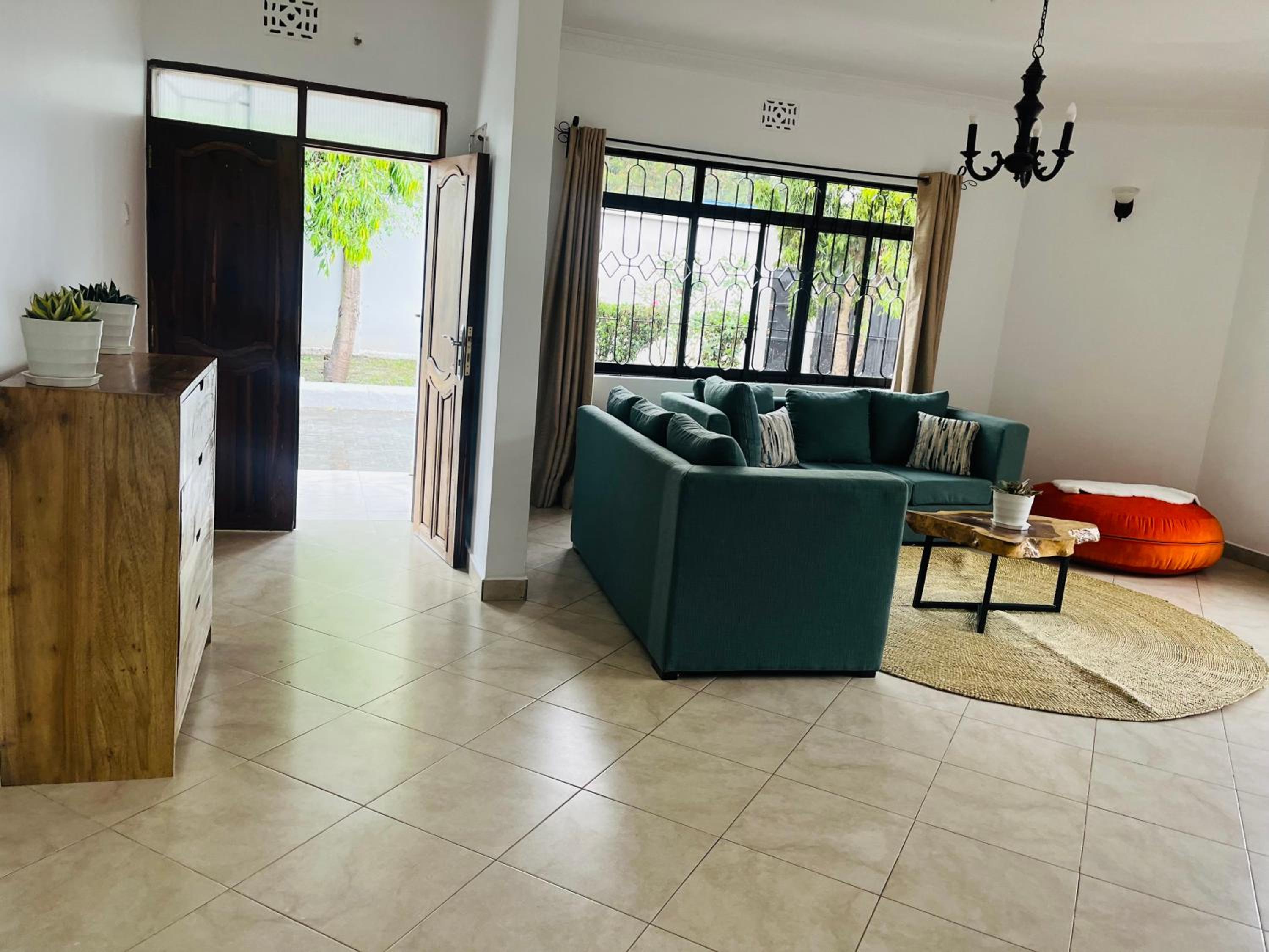 Venem homecation