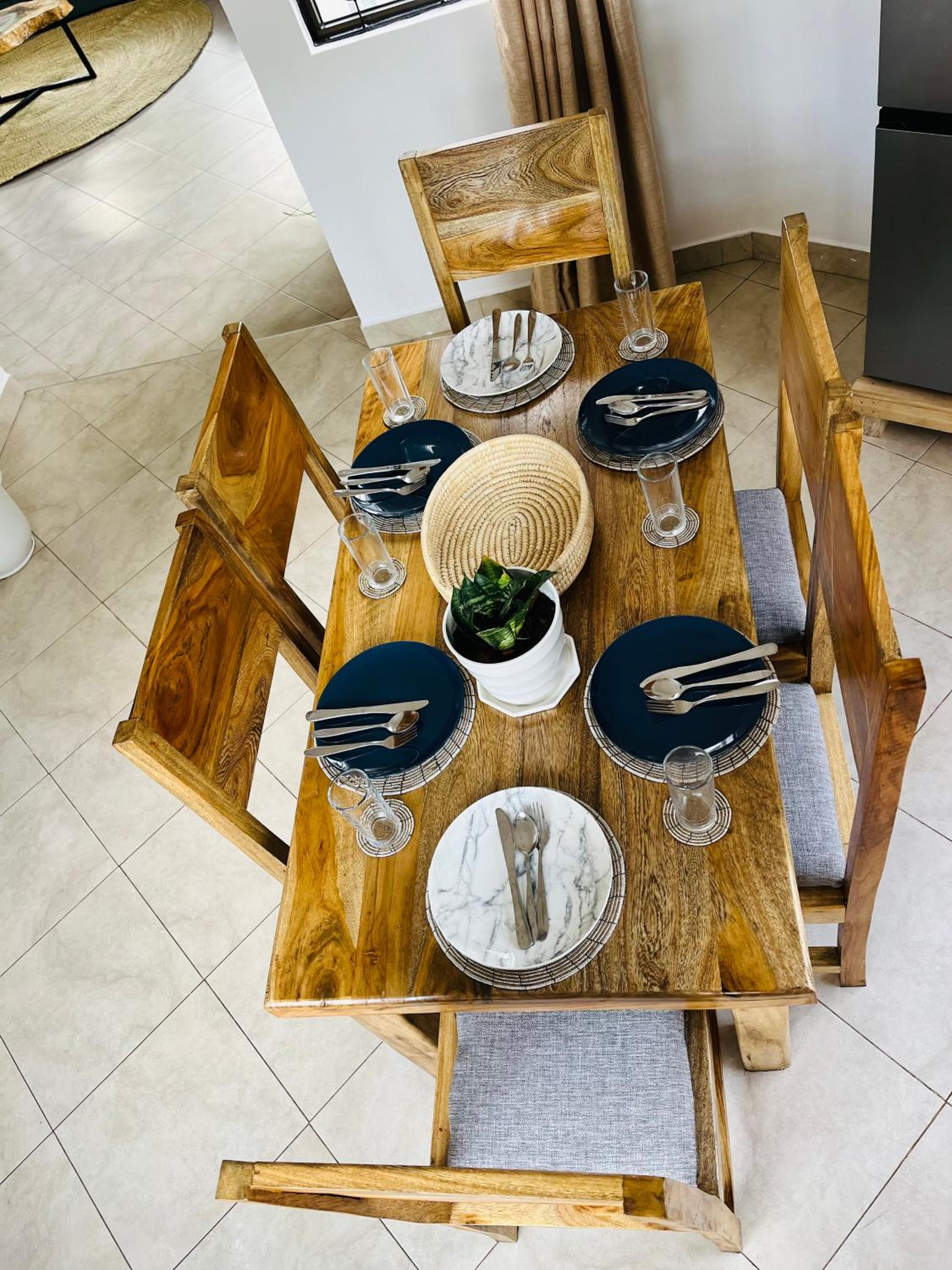 Venem homecation