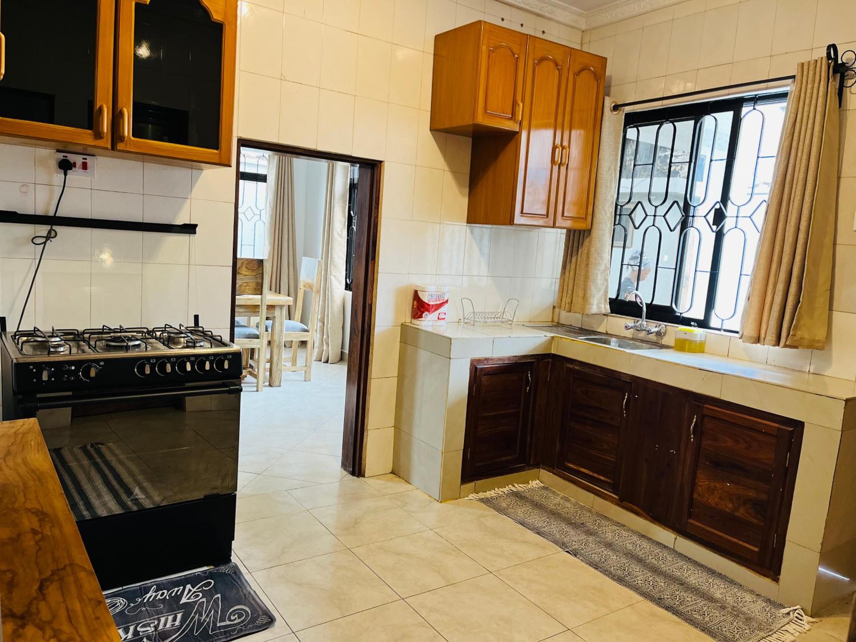 Venem homecation