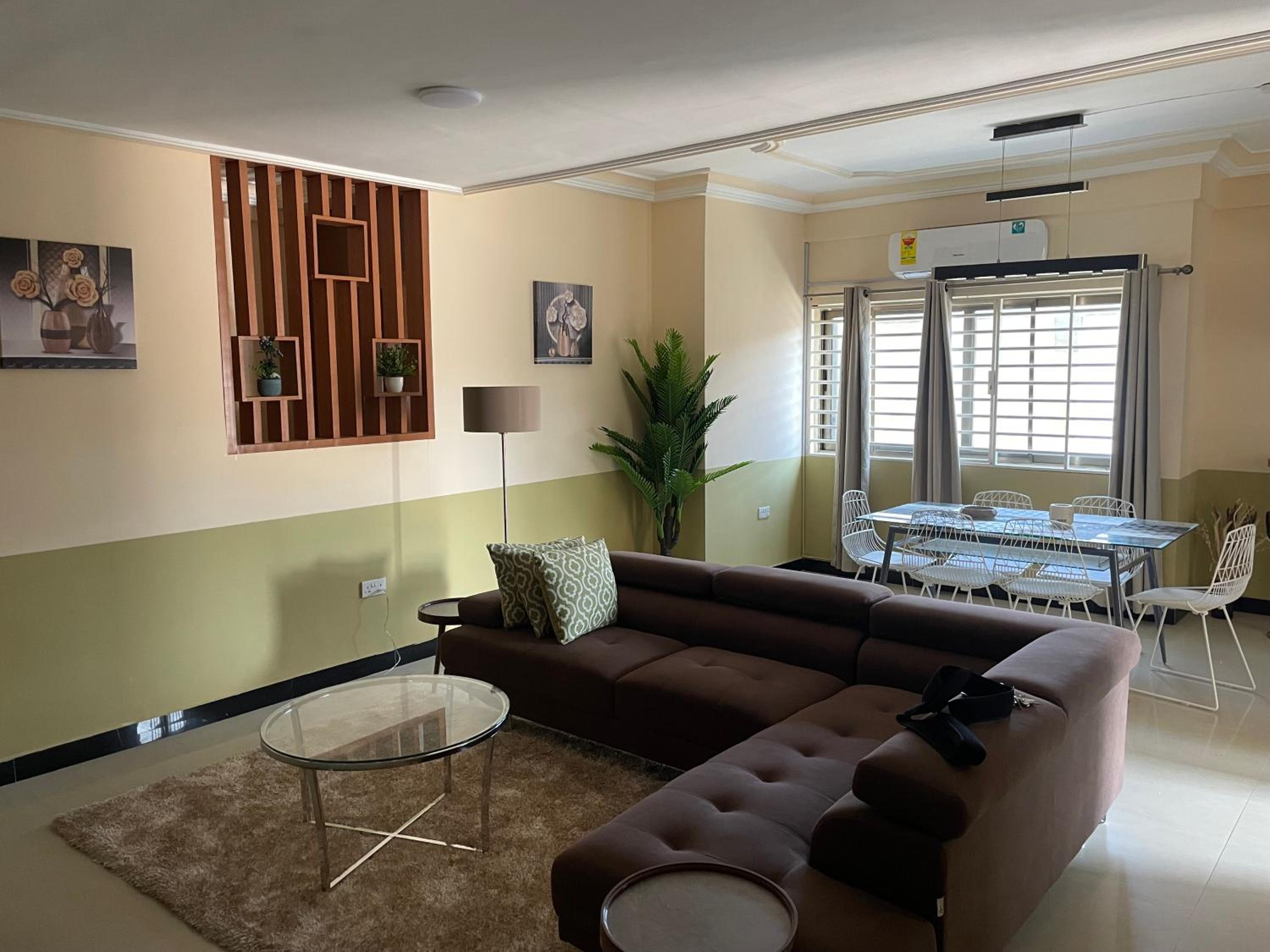 Eden Court Luxe view 5
