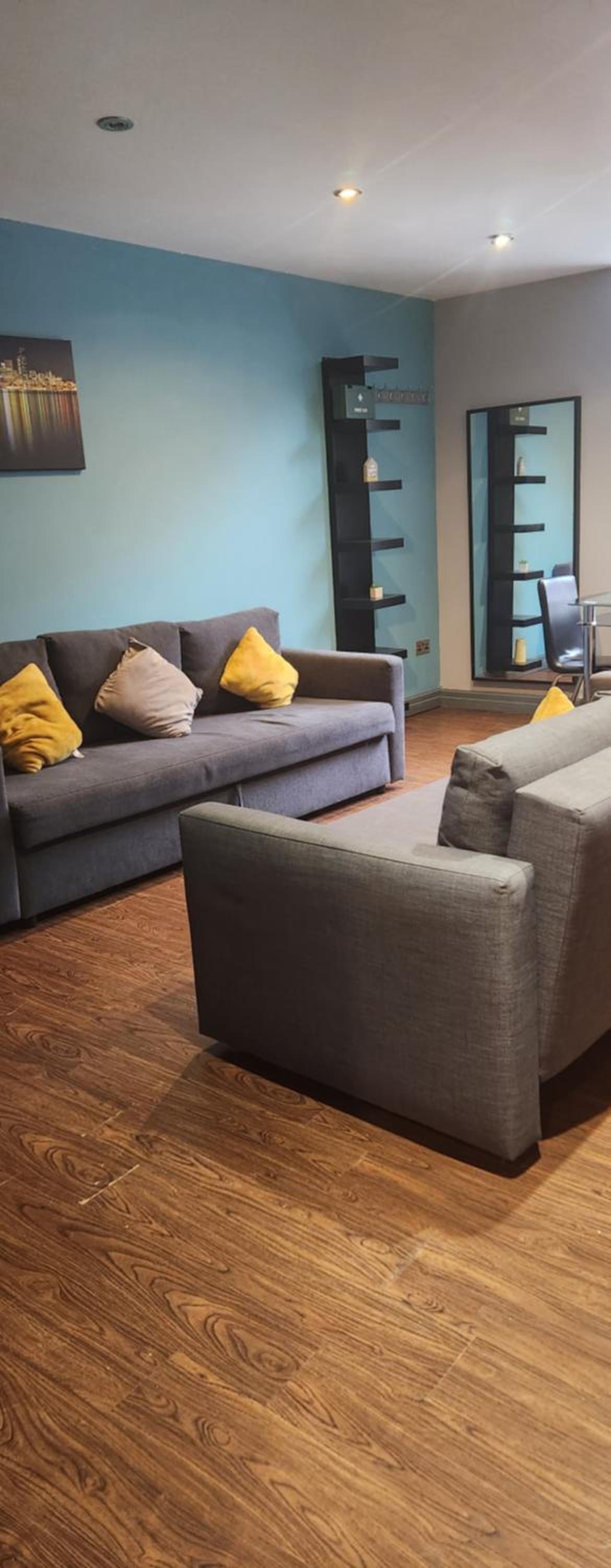 Lewis Apartment in the Heart of the Northern Quarter sleeps up to 12 view 3