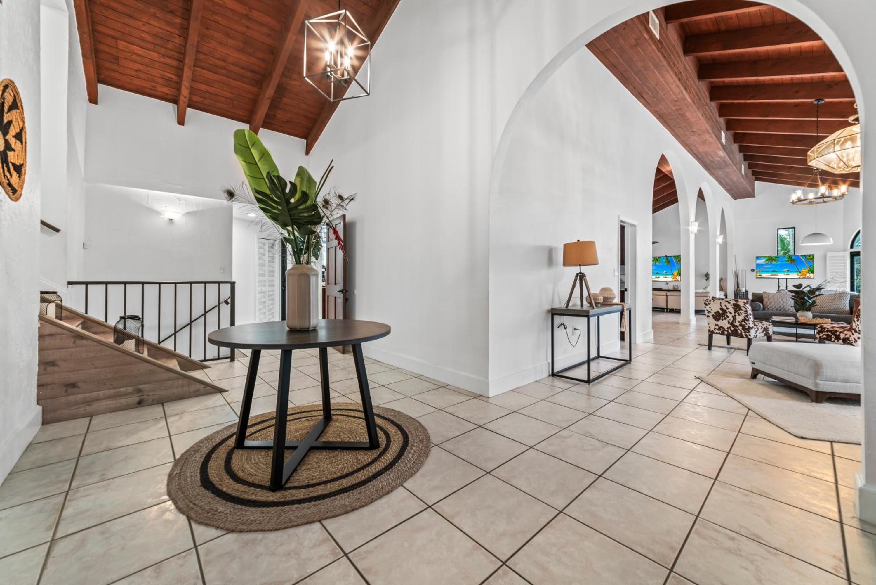 5-Acre Event Oasis, Heated Pool, Games and Sports Haven L50