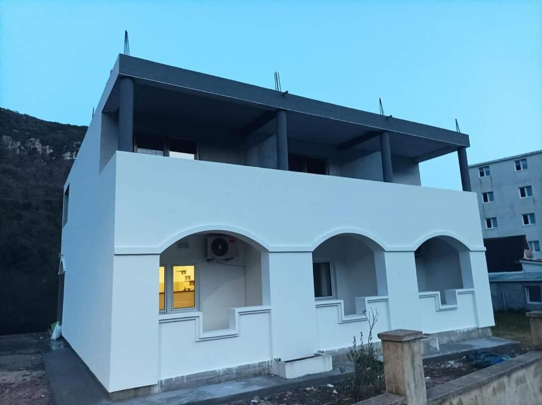 Apartmani Monika