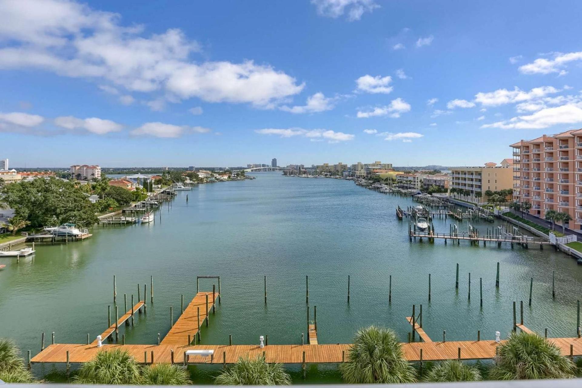 603 Dockside view 4