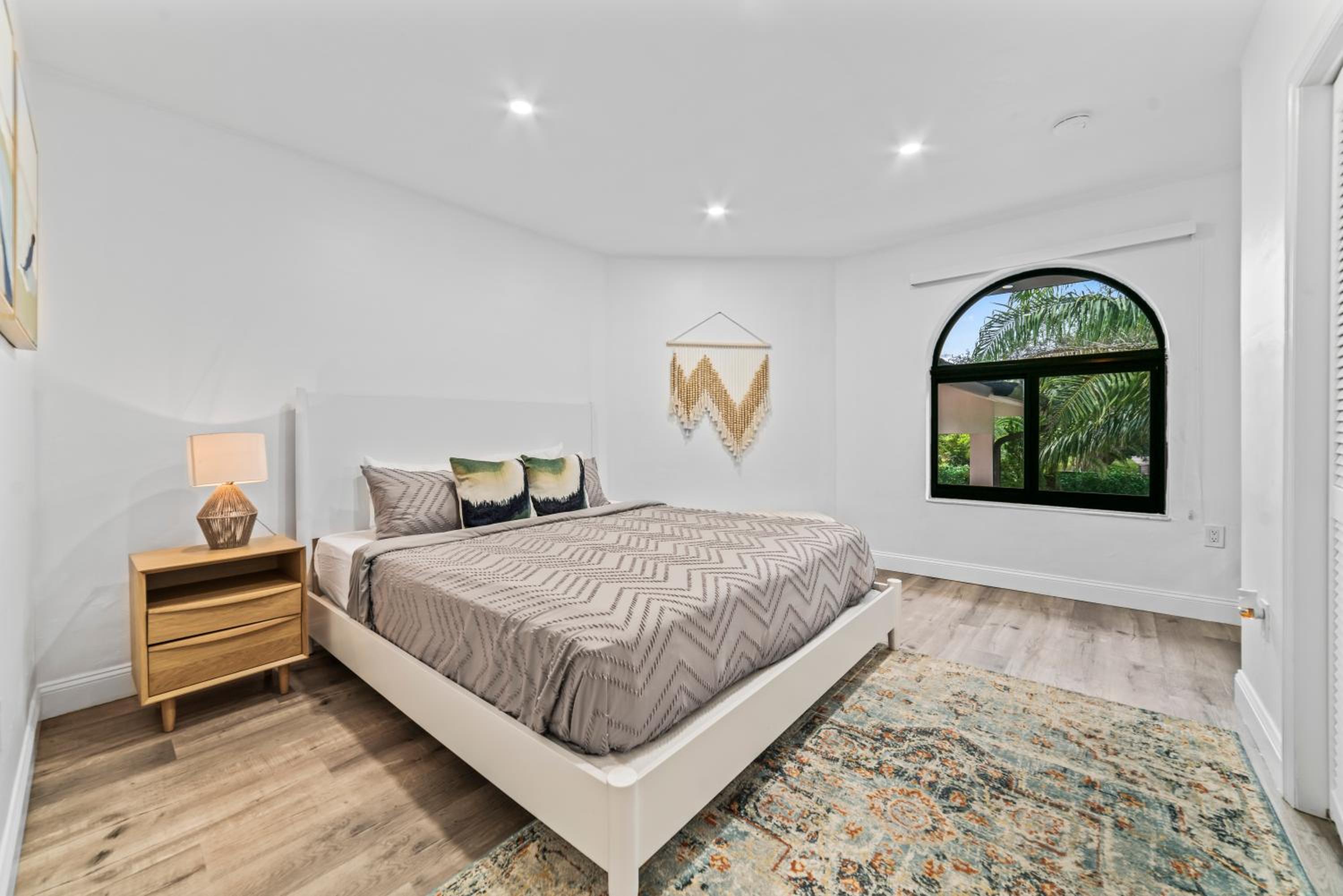 5-Acre Event Oasis, Heated Pool, Games and Sports Haven L50