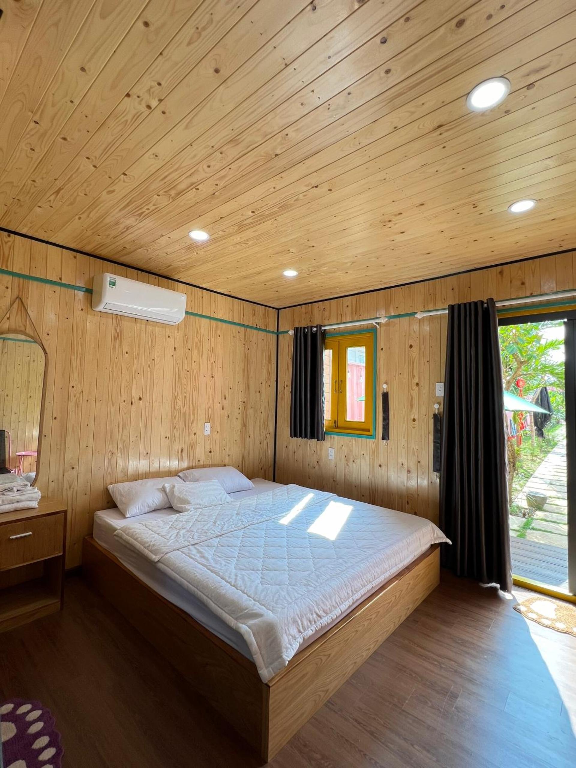 Hồ Tràm Pink House view 4