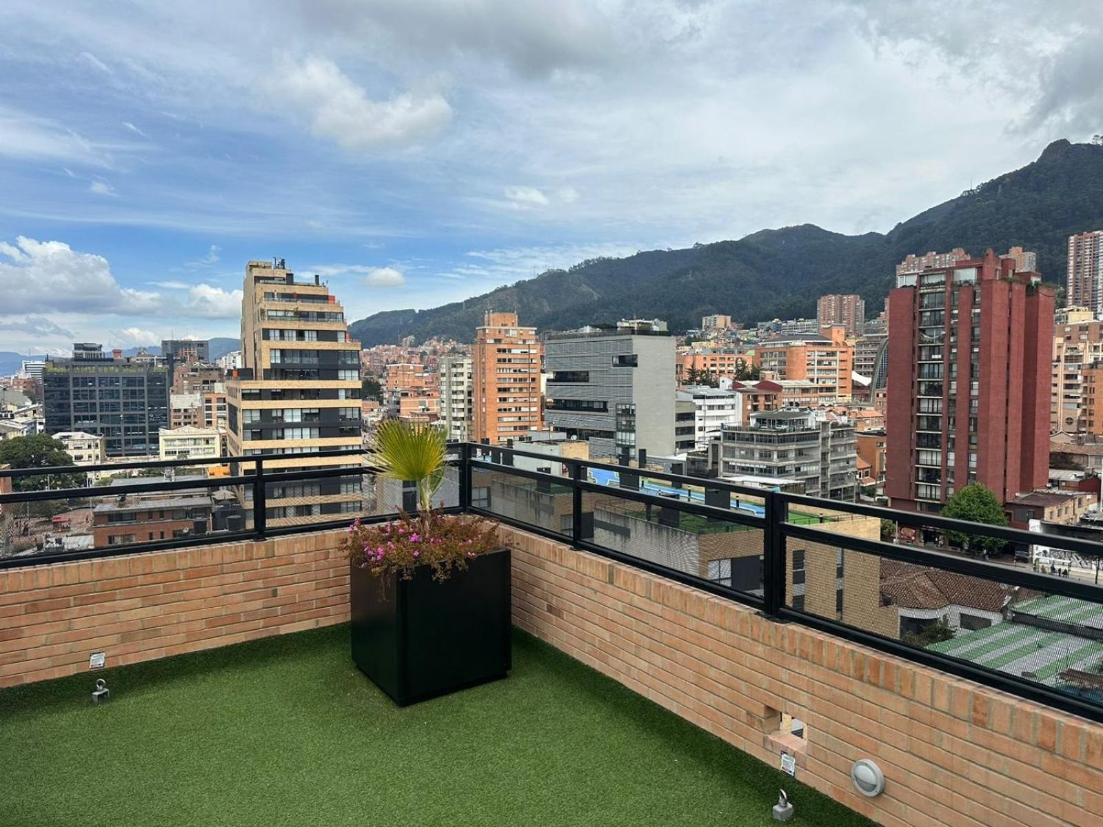 U-GO Next Living Chapinero - Terrace & Co-Working