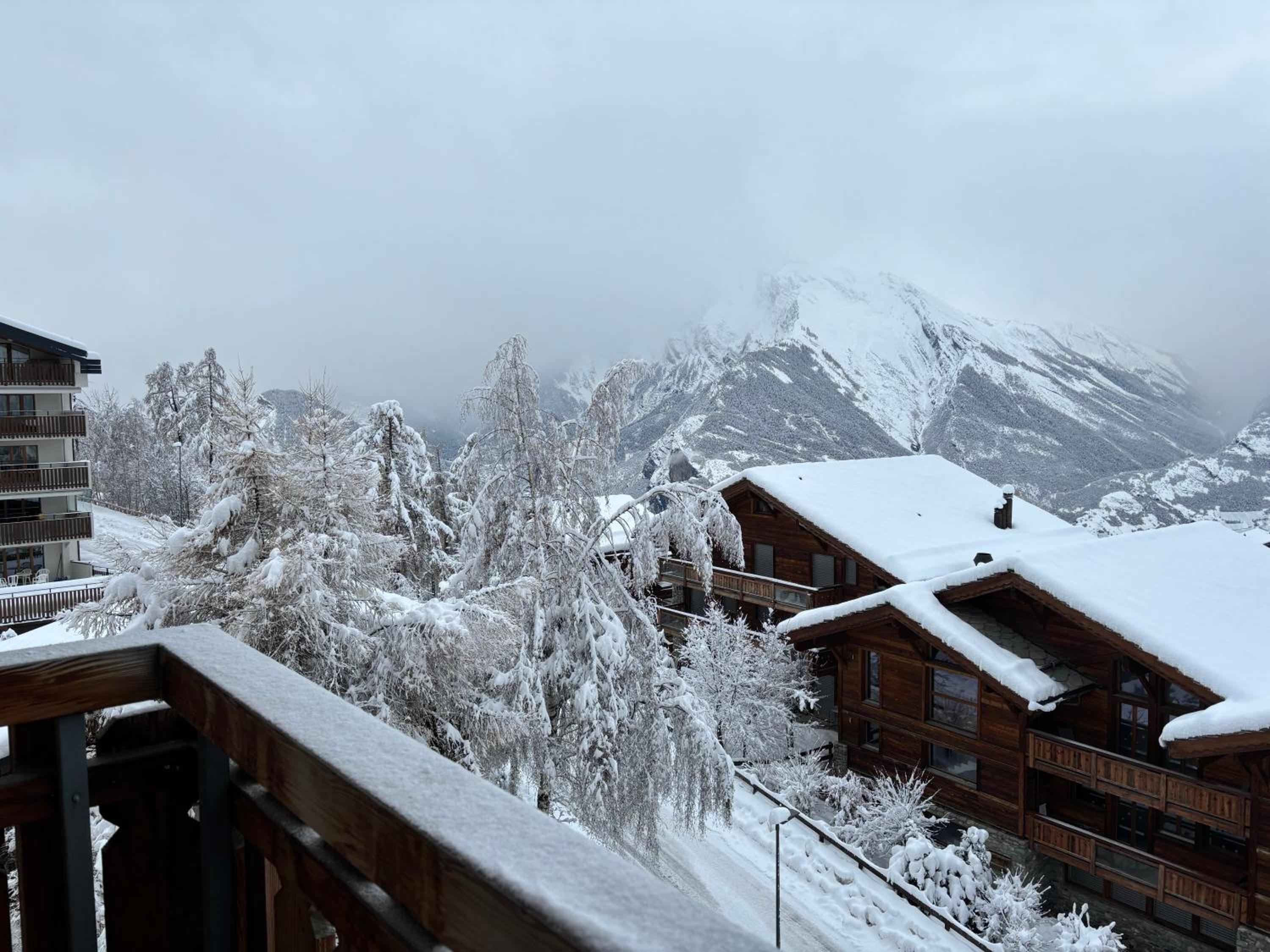 Appartamento Pracondu, ski-in ski-out, con vista sulle alpi