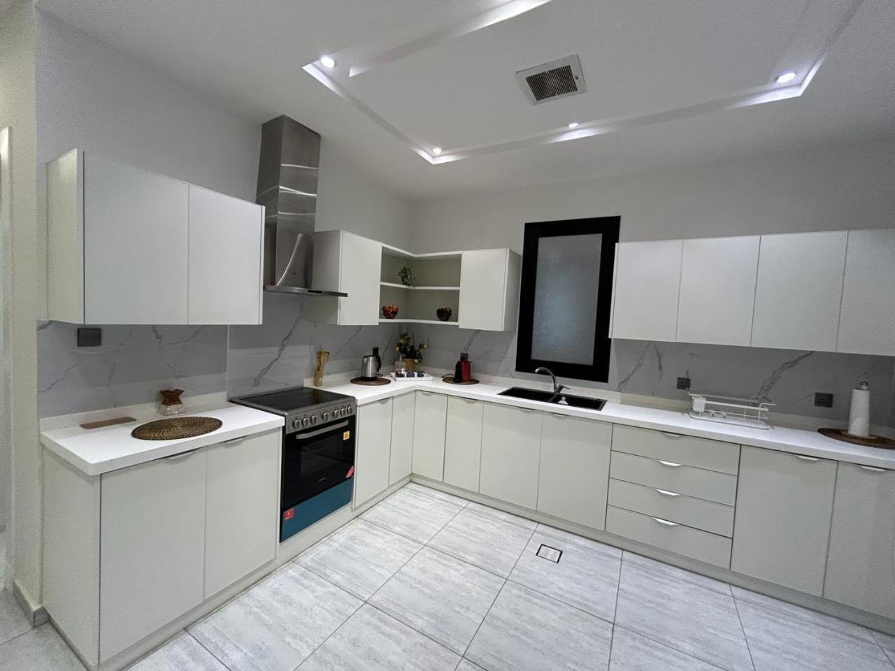 Smart luxury apartment 3bedrooms