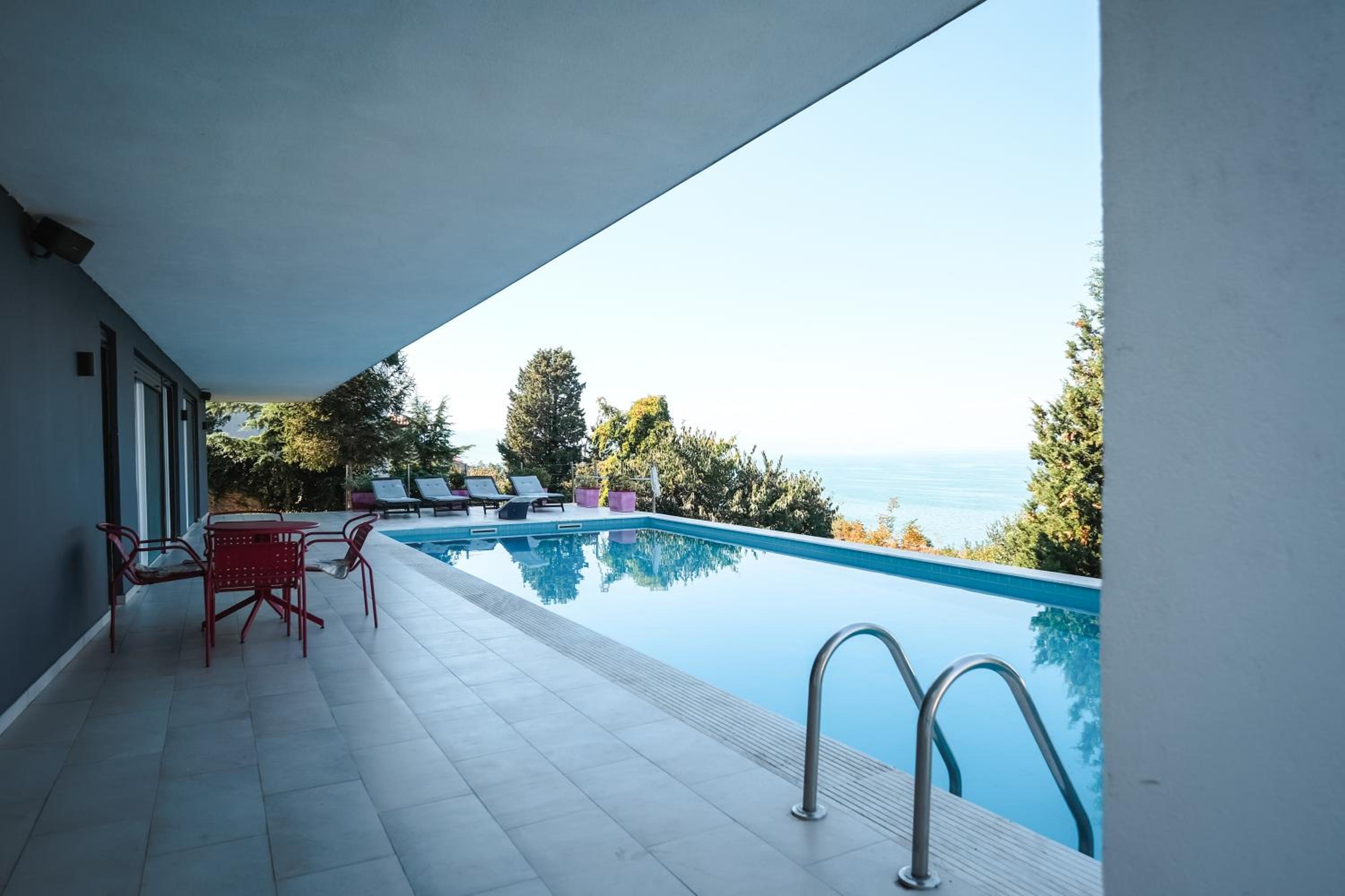 Sunrise - The Twin Villa by PikHost