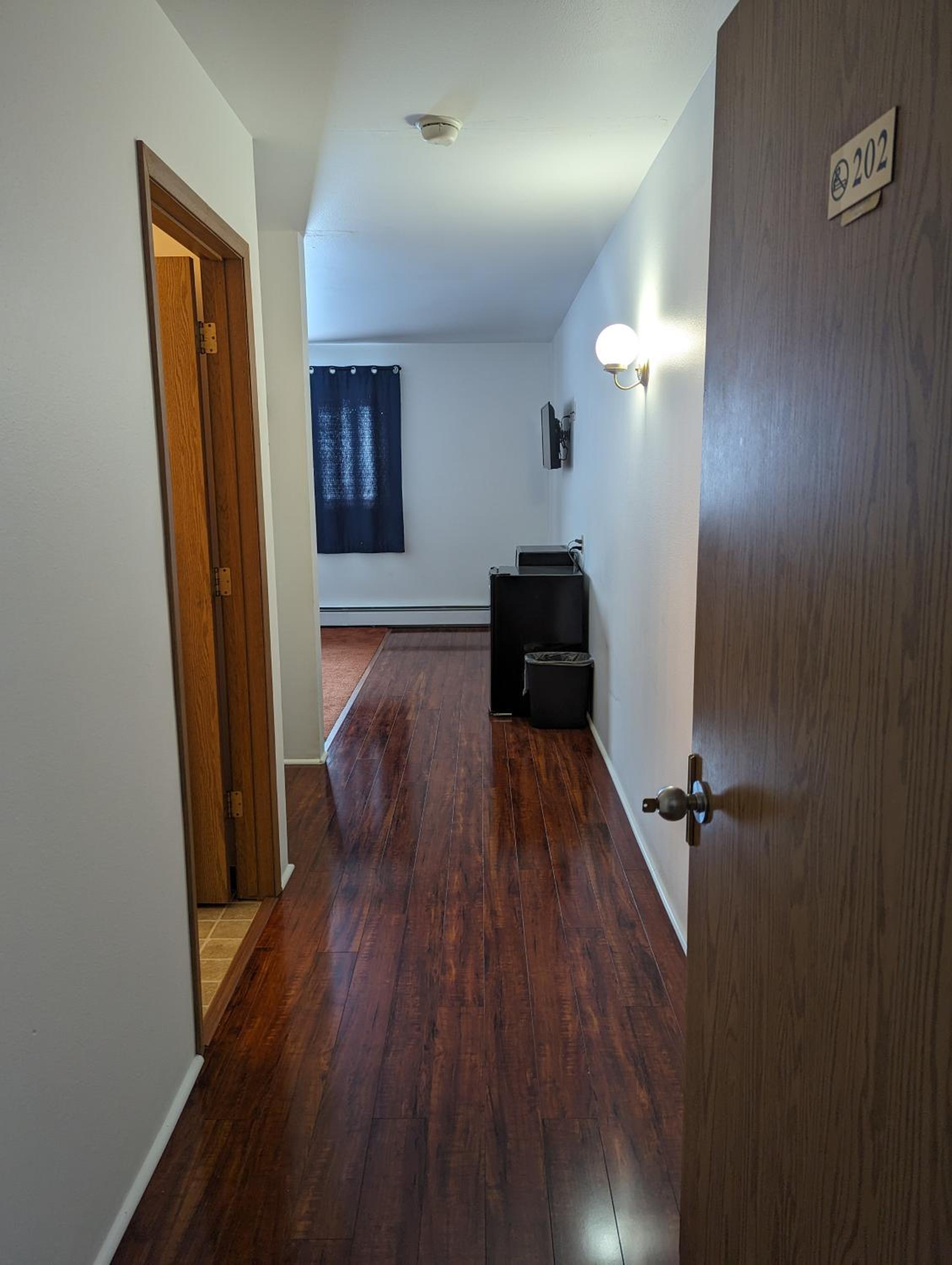 Photo 6
