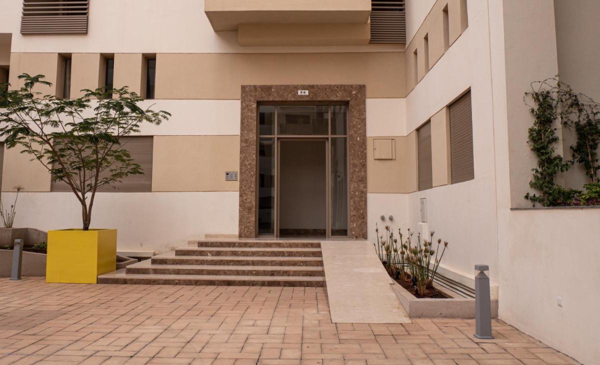 Luminous & cosy studio - 5 mins from Mohammed V Airport view 2