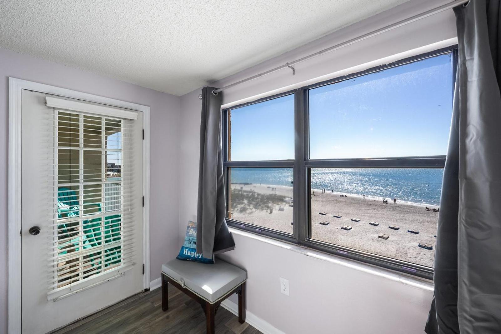 Direct Beachfront - 3b 2b - Beach Place #411