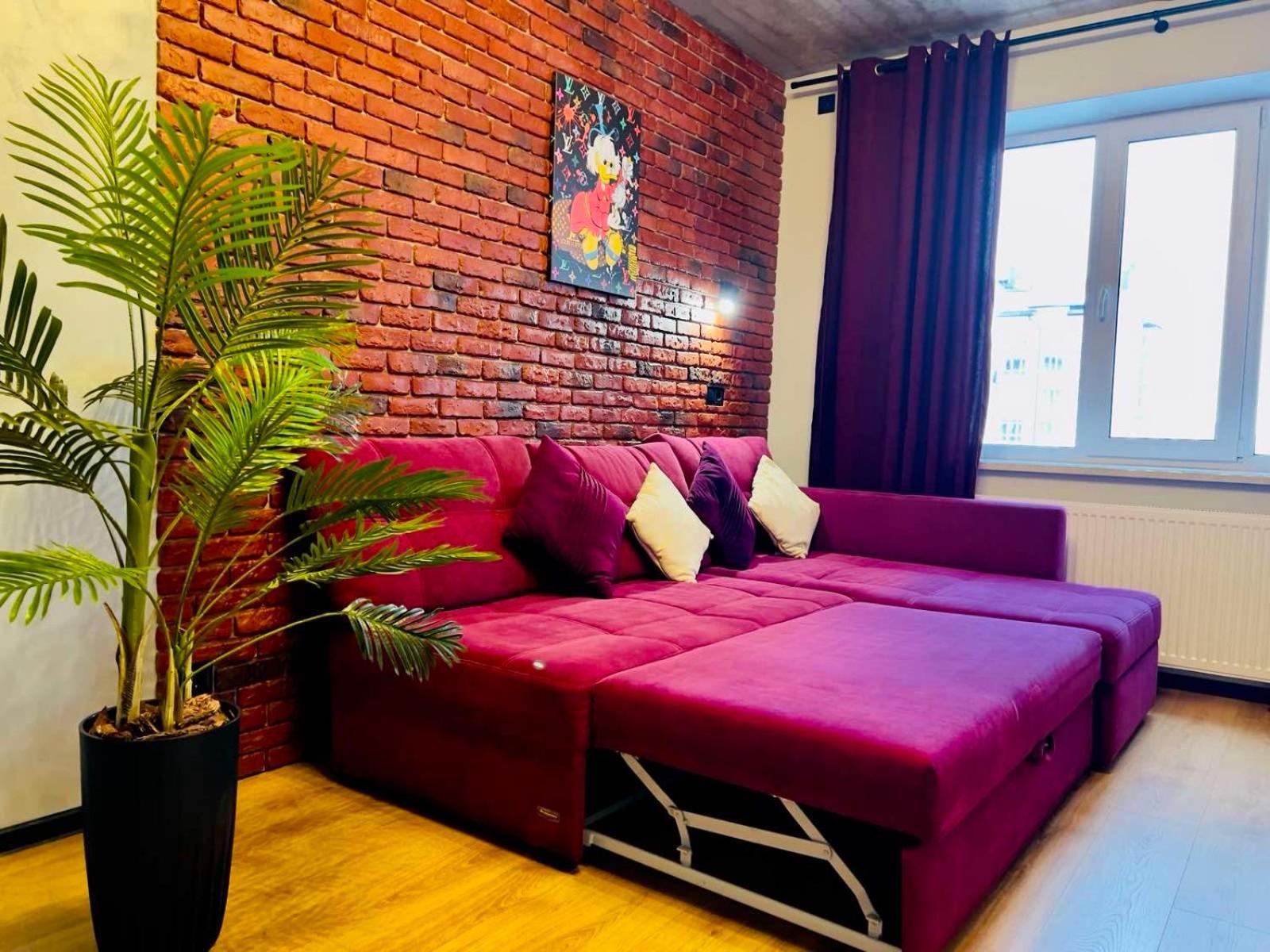 Gold Apartment Vysochana18