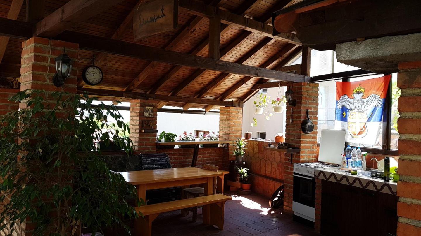 Studio Apartman Ana Doboj