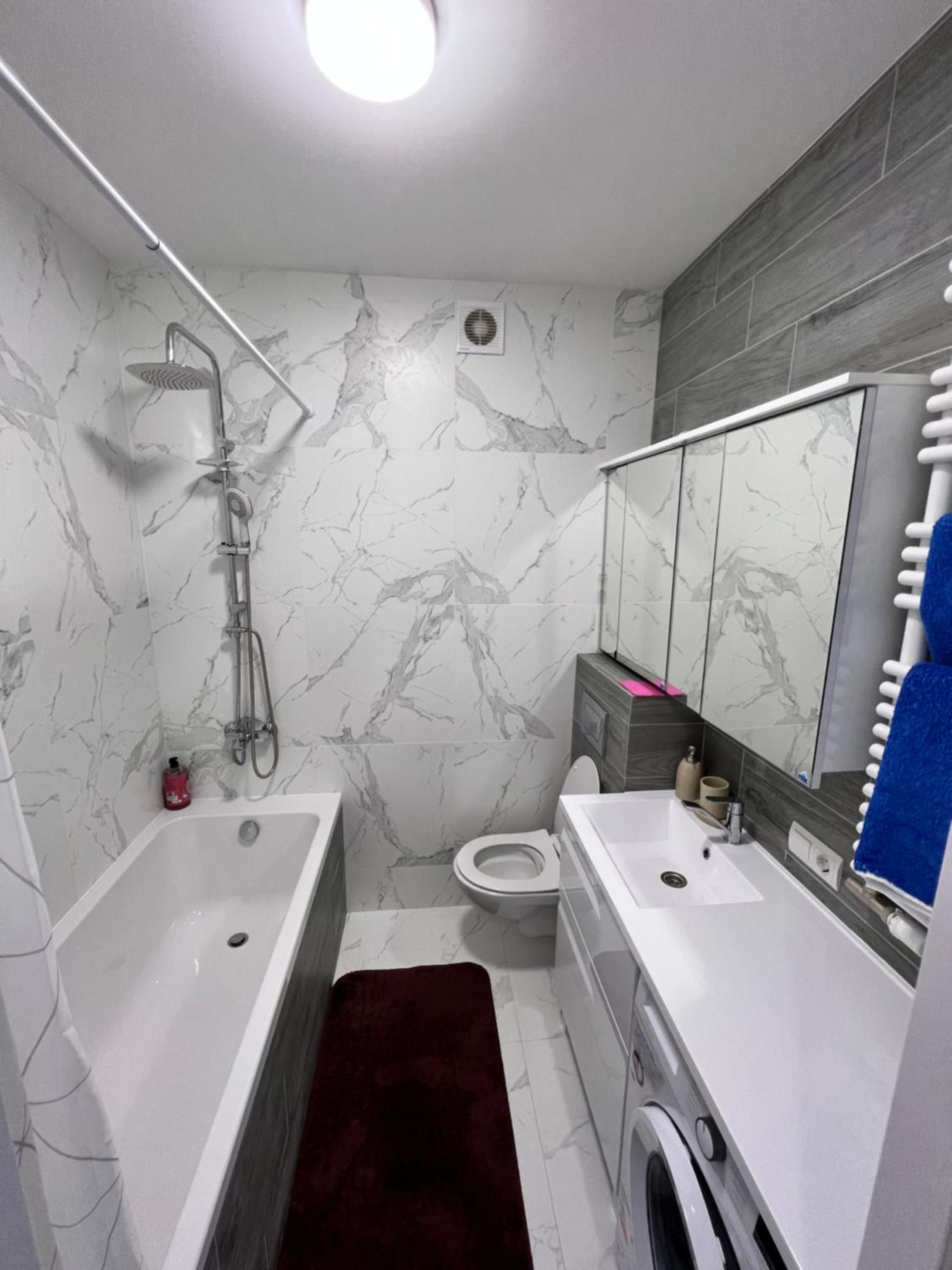 Gold Apartment Vysochana18