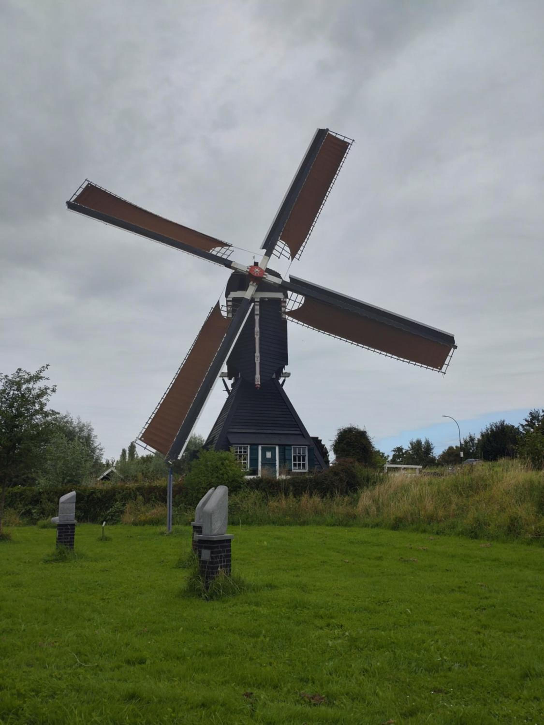 Slapen bij de molenaar view 2