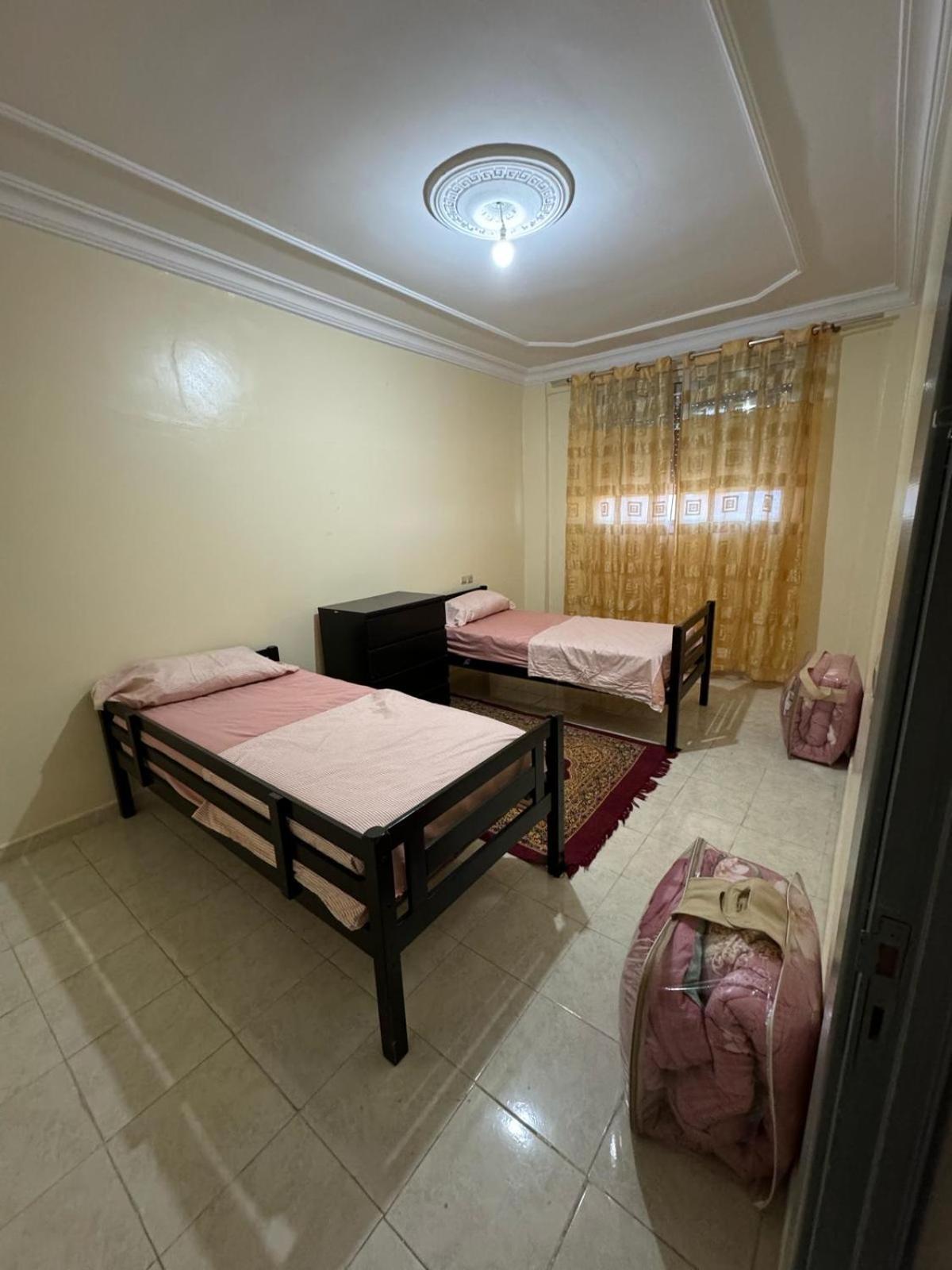 Appartement Terazza, Boulevard Mohammed Derfoufi, Oujda, pres de la station des grands taxis vers Berkane, Saidia, Nador