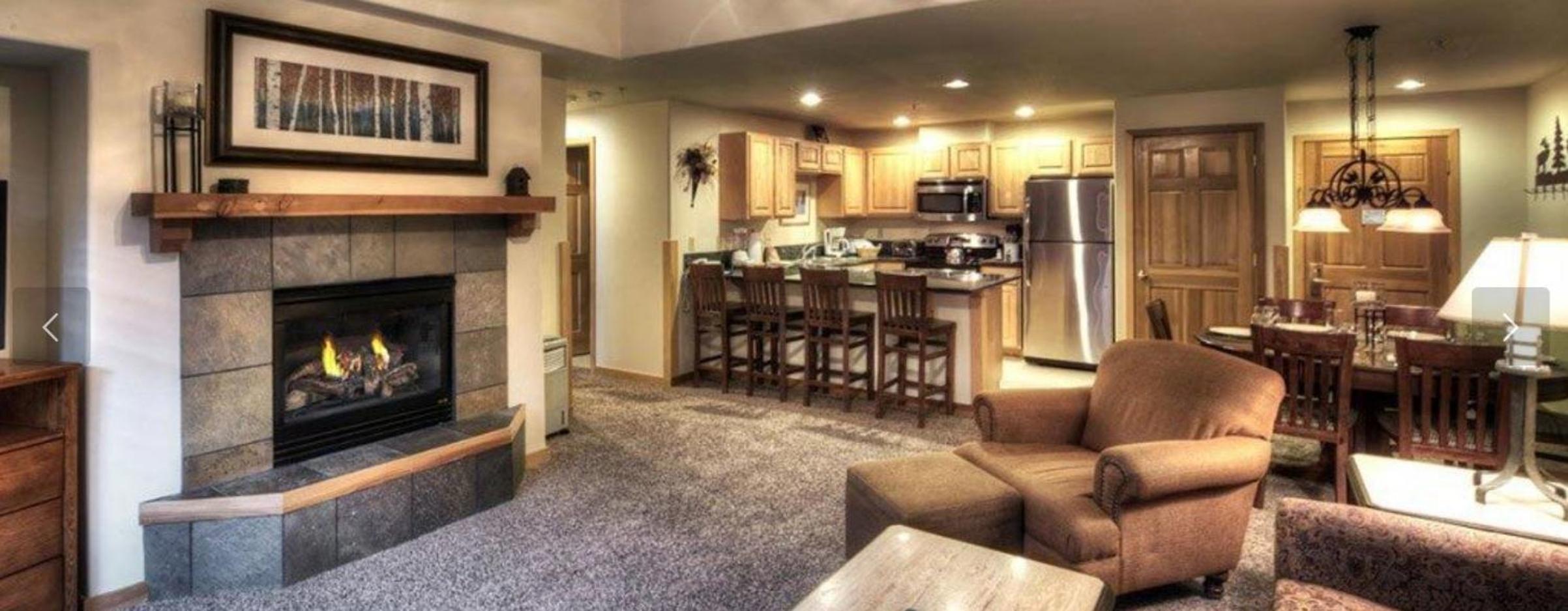 Grand Timber Lodge 2 bedroom - Ski-in/Ski-out view 5