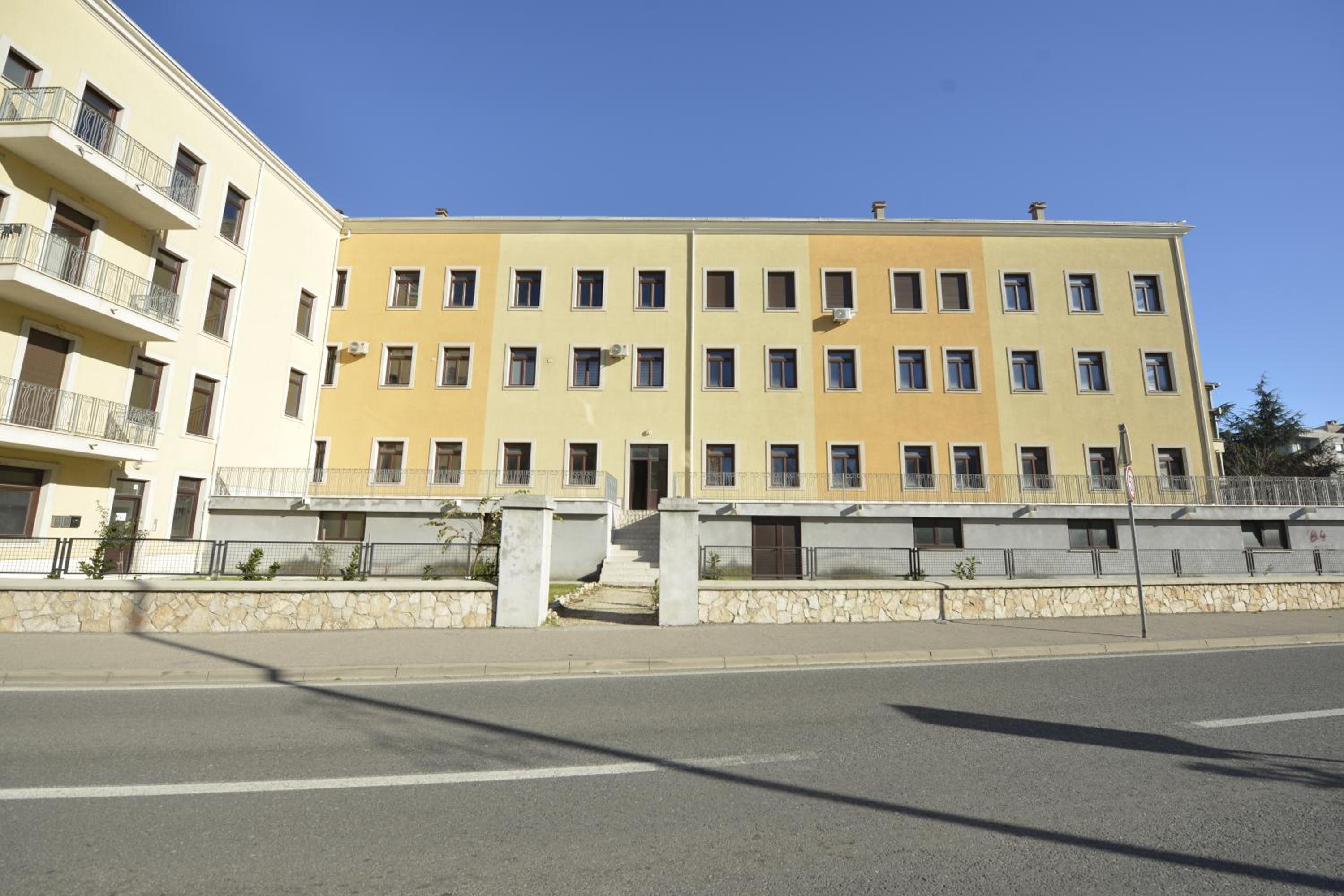 Lilium Apartment