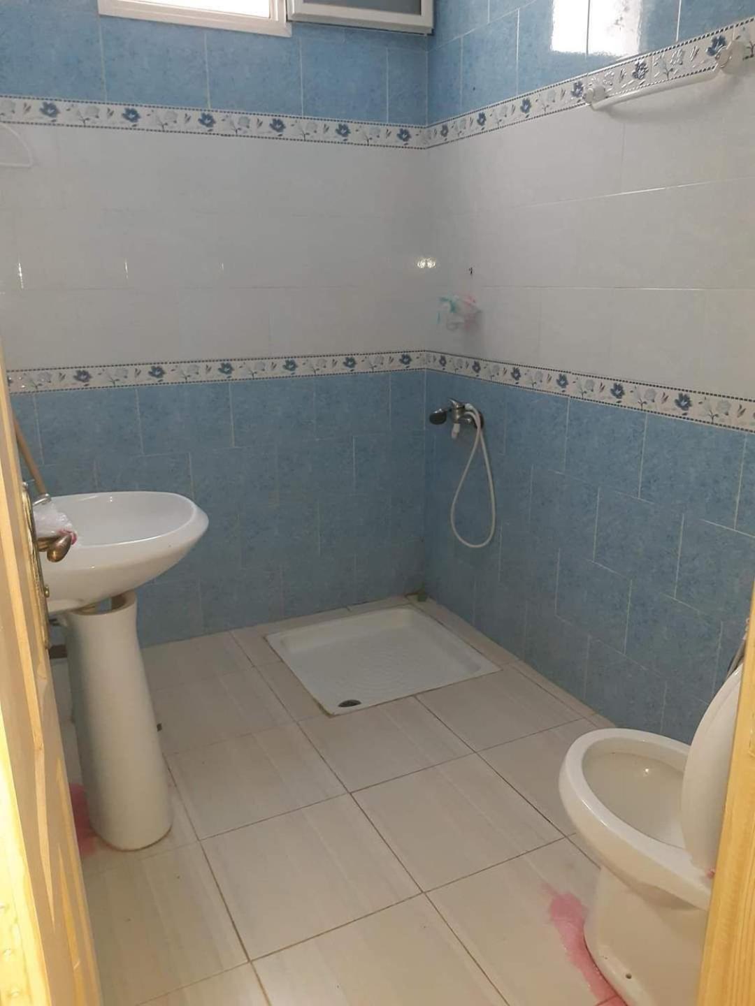 Logement entier : appartement s2 Gabès view 3