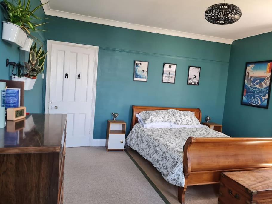 Large Period House in Mullion