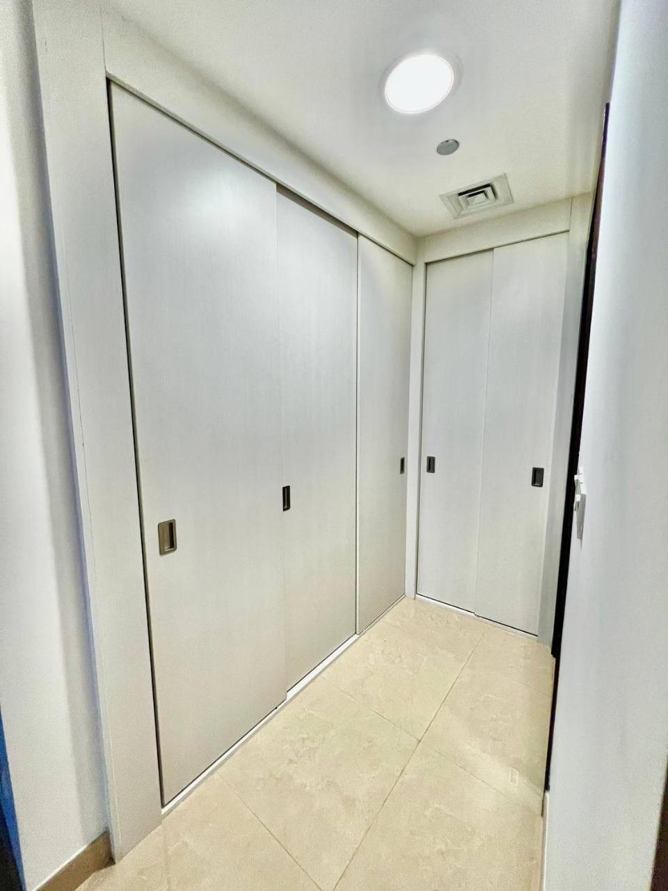 Riyadh skyline view suites Rafal Tower