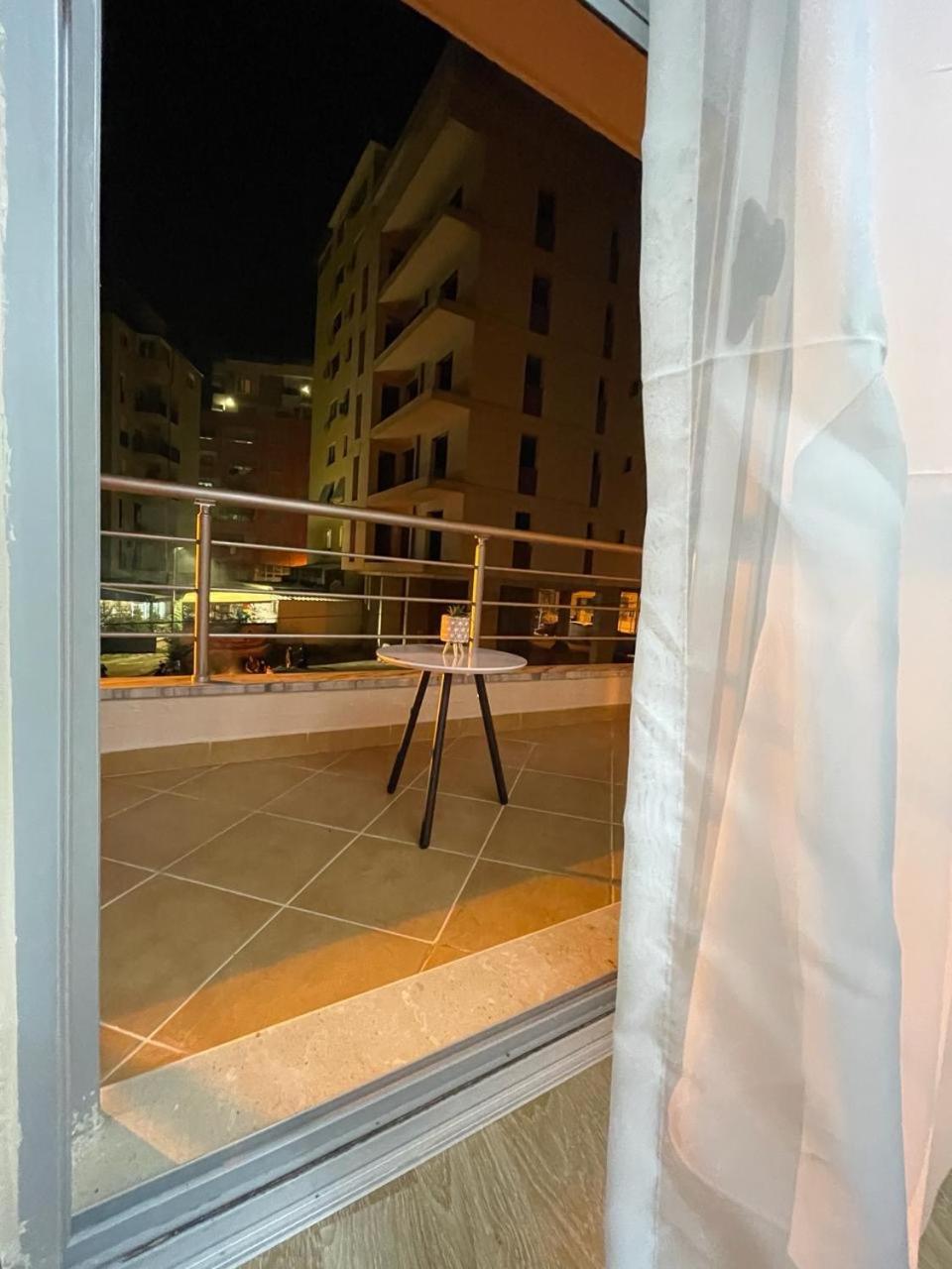 COMFORT APARTMENT City Center Tirana