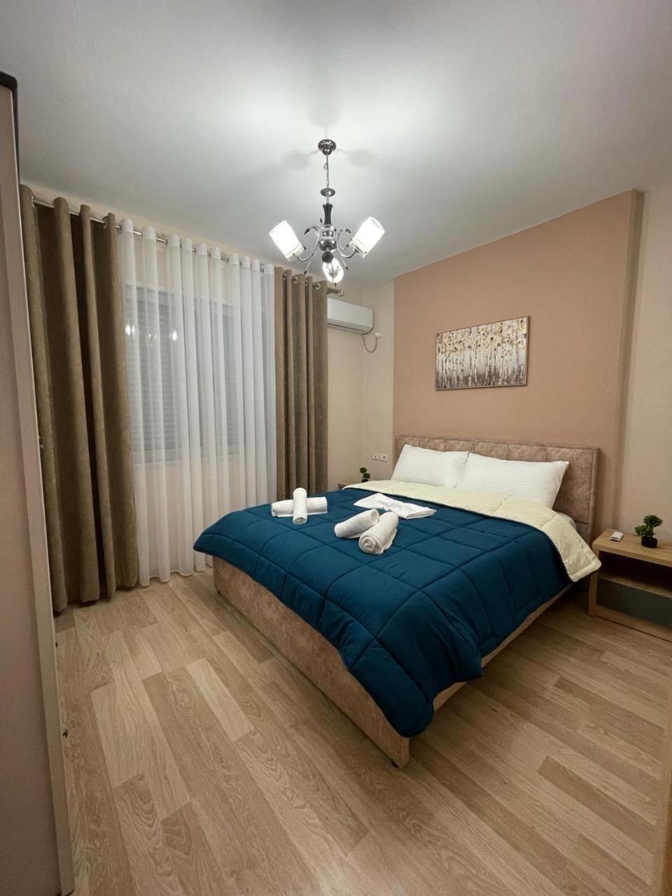 COMFORT APARTMENT City Center Tirana