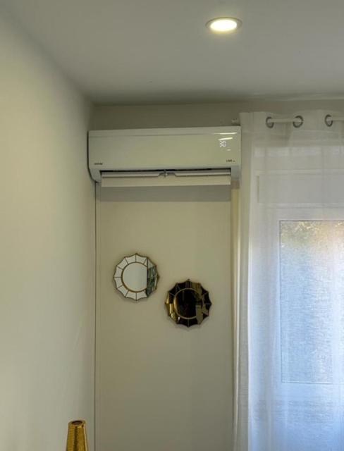 Fantastic 1 Bedroom Apartment at Roma Avenue - 1B view 5