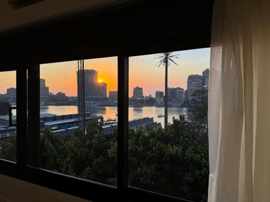 Nile Emerald - Central 1 BDR
