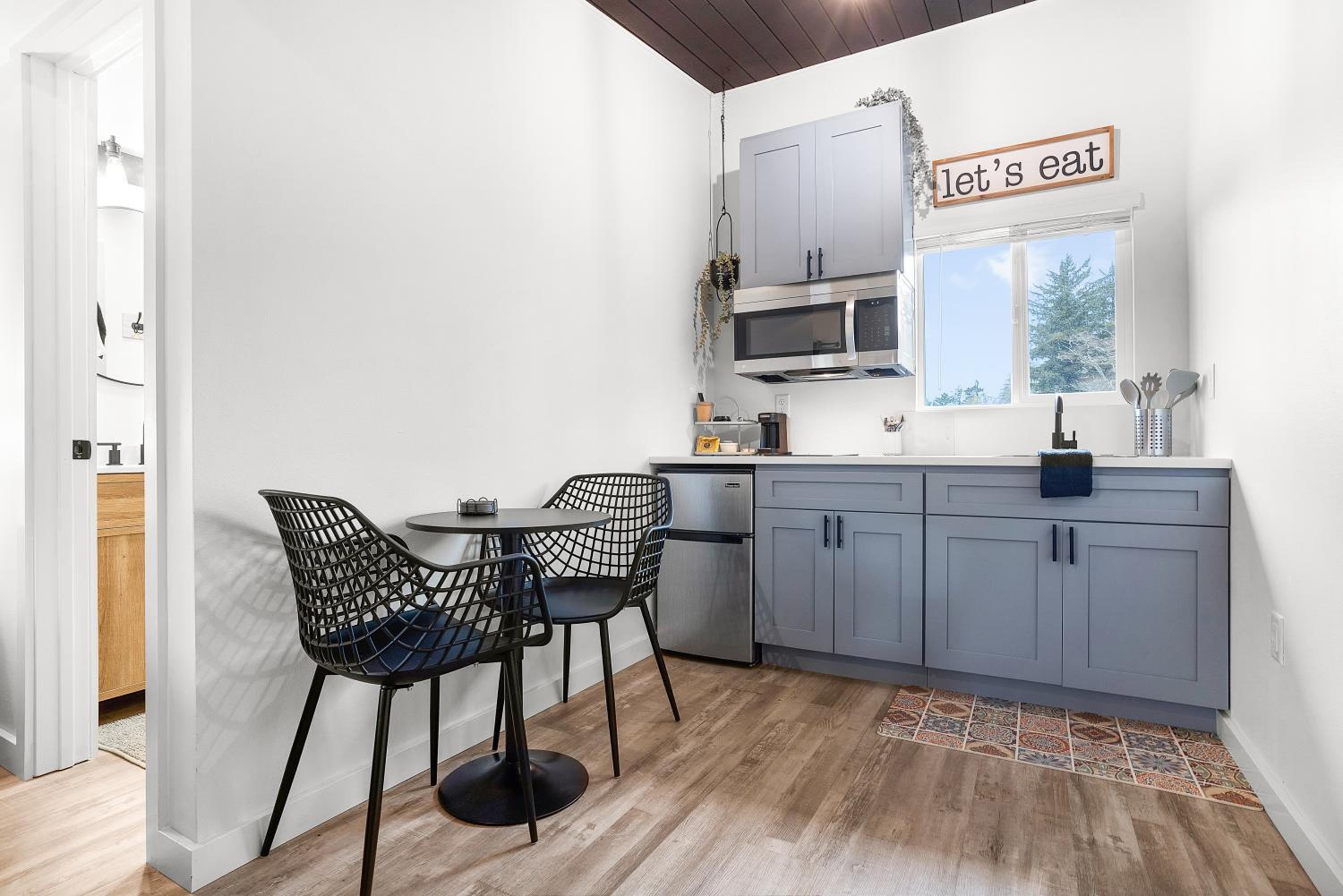 Photo 43