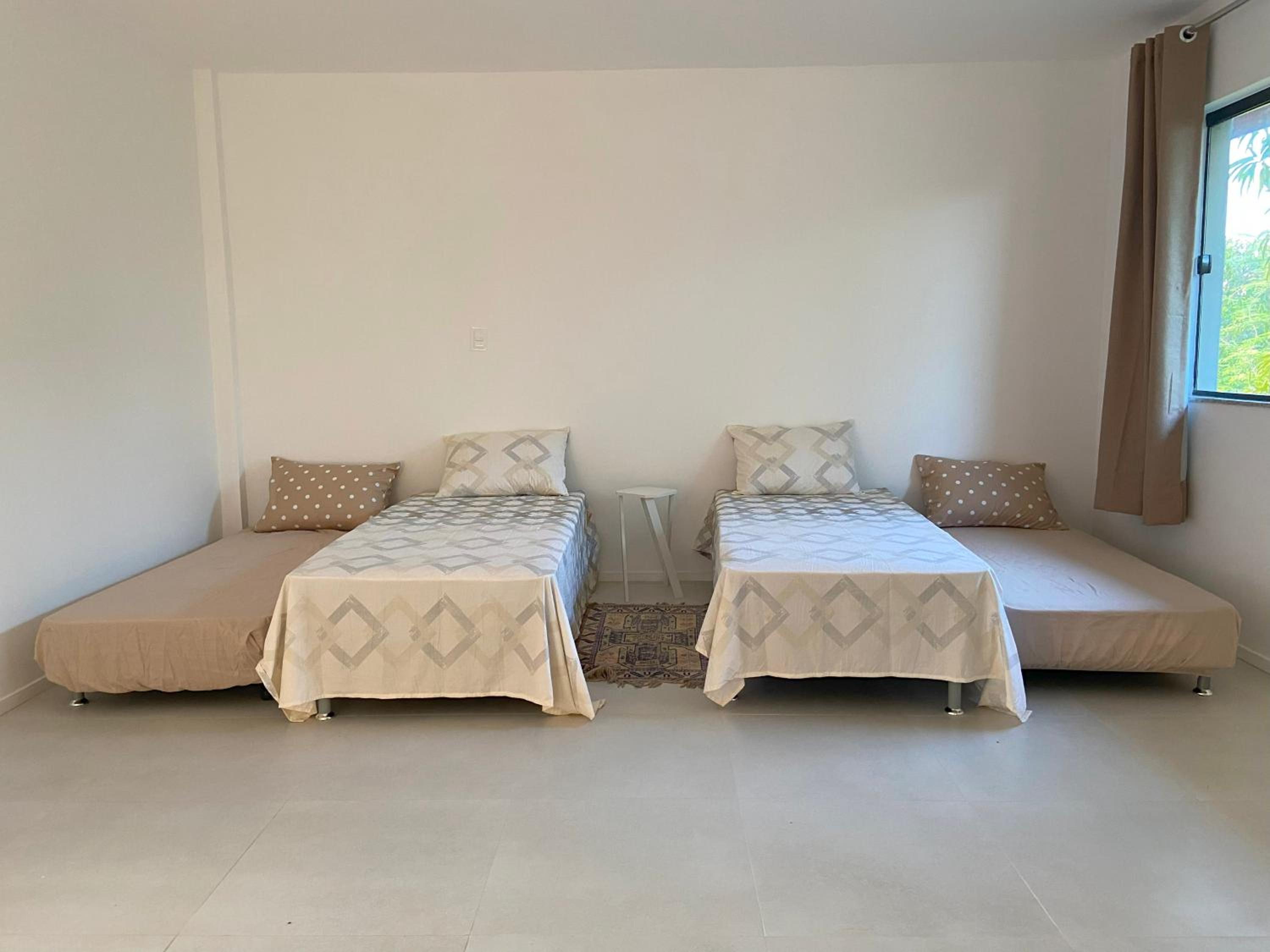 Tiê, Guarajuba, Apartamento Formidável