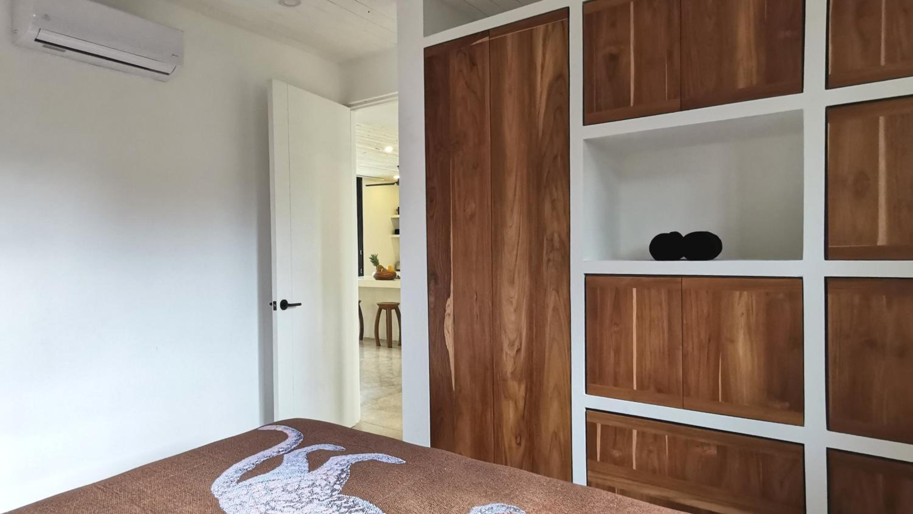 Casa Remy - Walk to the Beach and stay in a private compound! Pool, Kitchen, AC, Wi-Fi