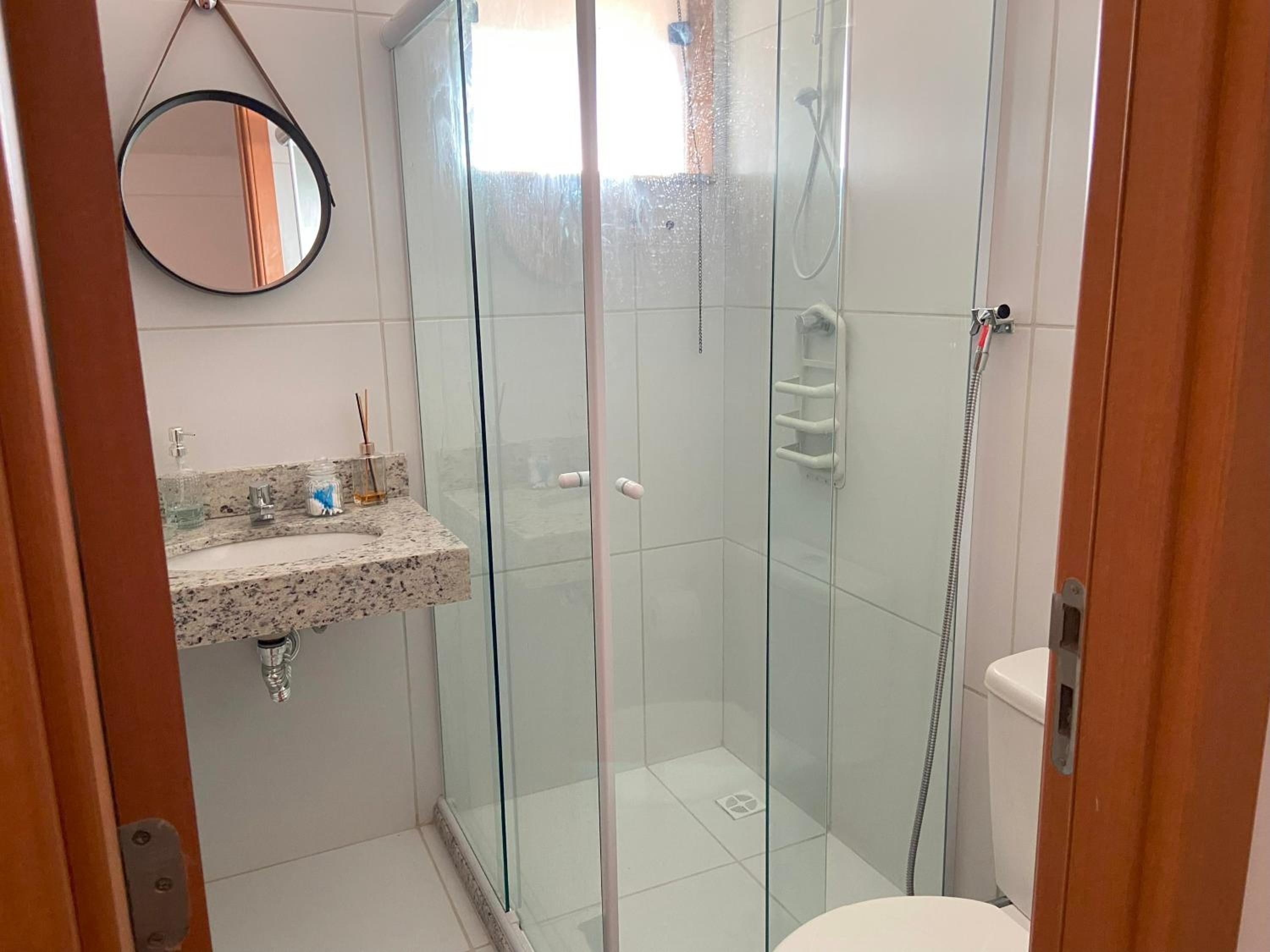 Tiê, Guarajuba, Apartamento Formidável