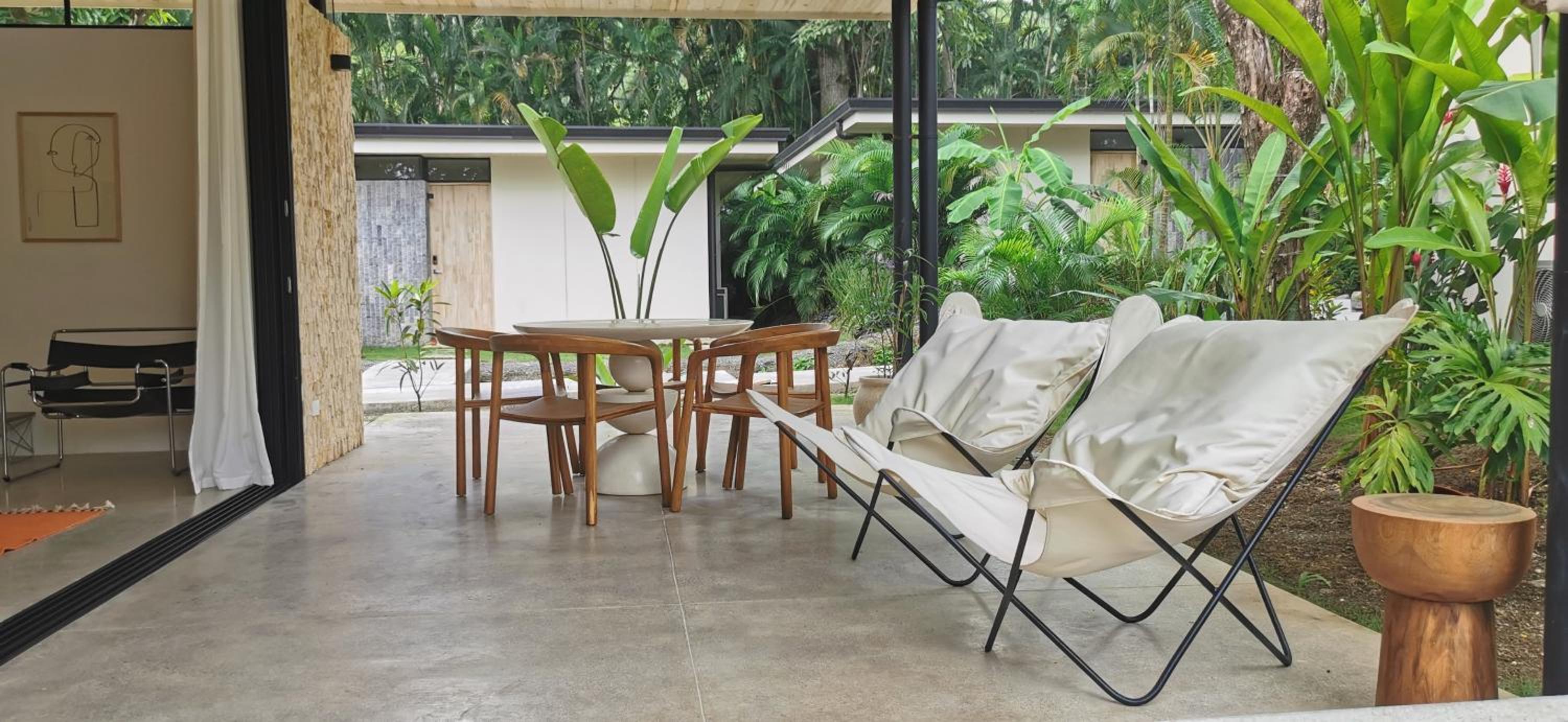 Casa Remy - Walk to the Beach and stay in a private compound! Pool, Kitchen, AC, Wi-Fi