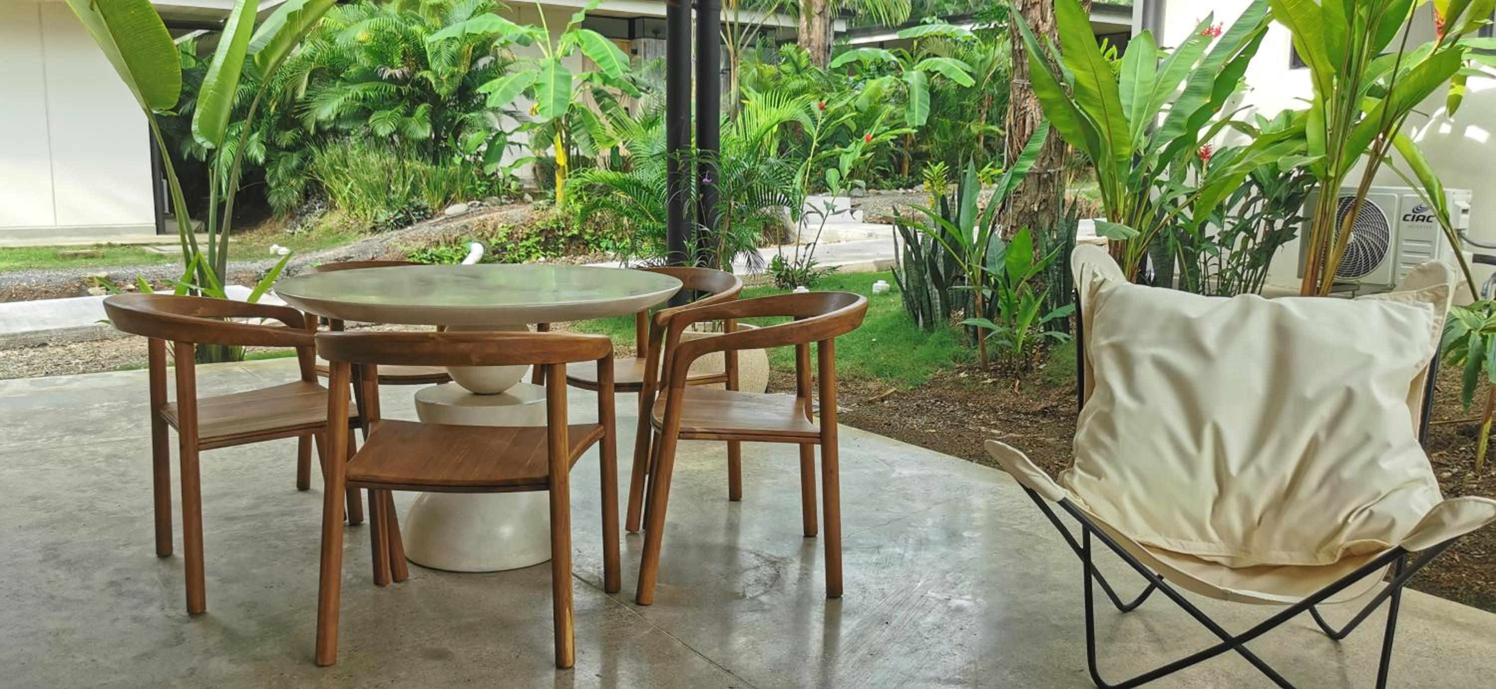 Casa Remy - Walk to the Beach and stay in a private compound! Pool, Kitchen, AC, Wi-Fi