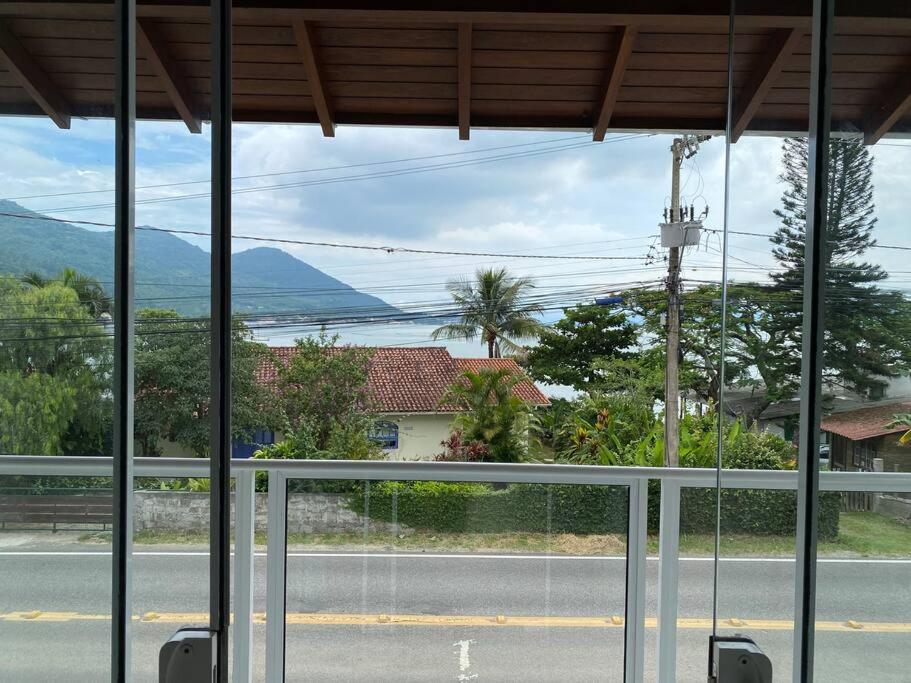 Casa Alto Padrão Frente A Praia