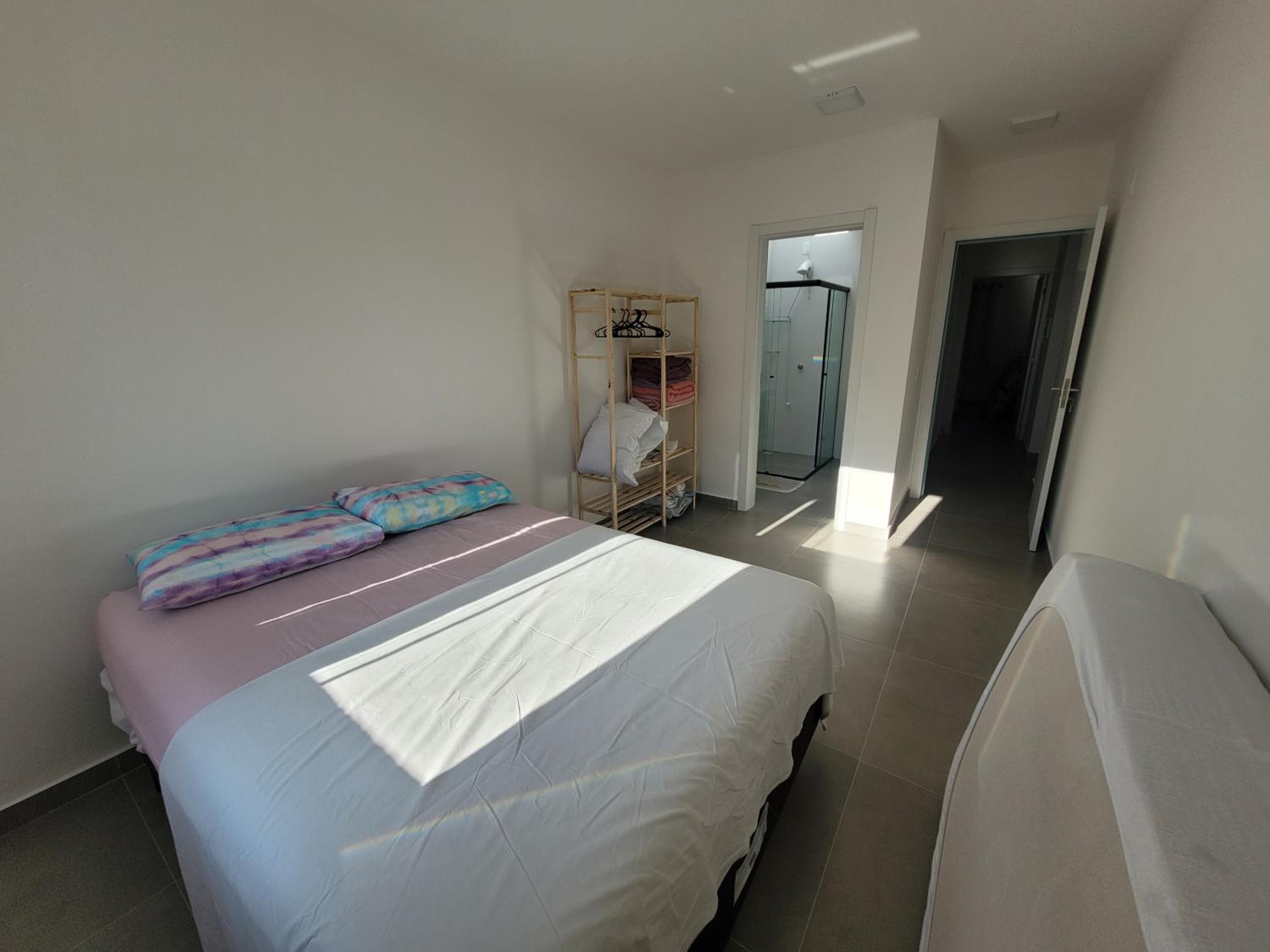 Casa com piscina e espaço gourmet 300m do mar