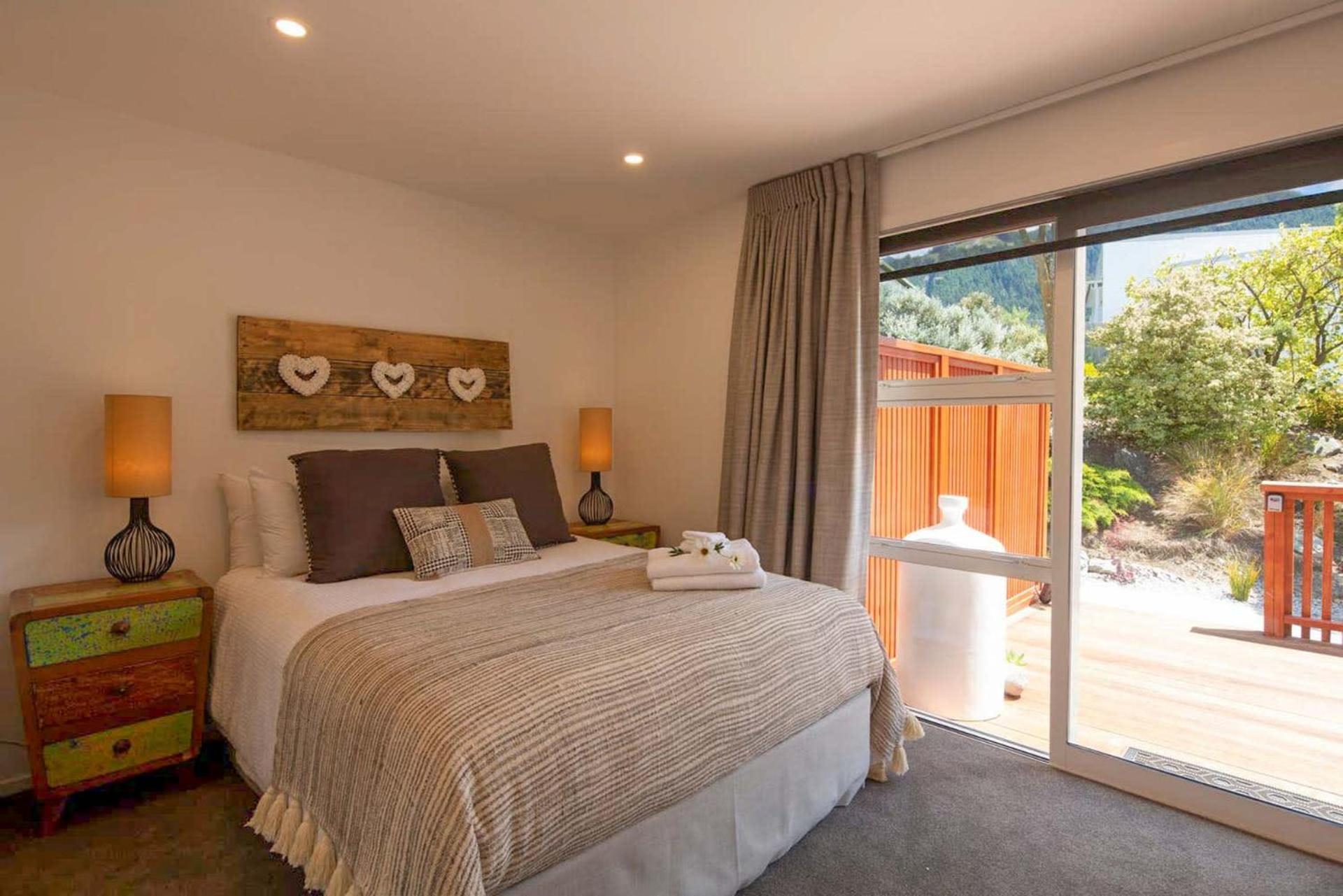 Hillside Villa 3- Walk To Town- AC- Free Parking view 4
