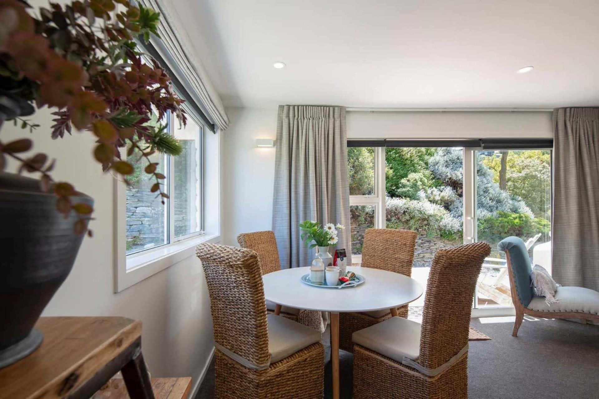 Hillside Villa 4- Walk To Town- AC- Free Parking view 3