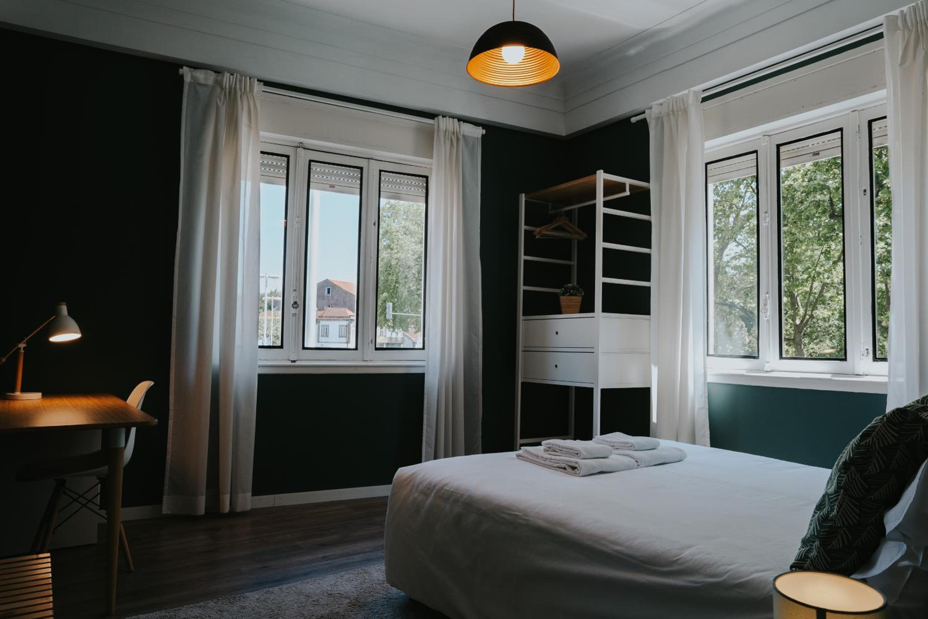 Five Seven Nine Apartments