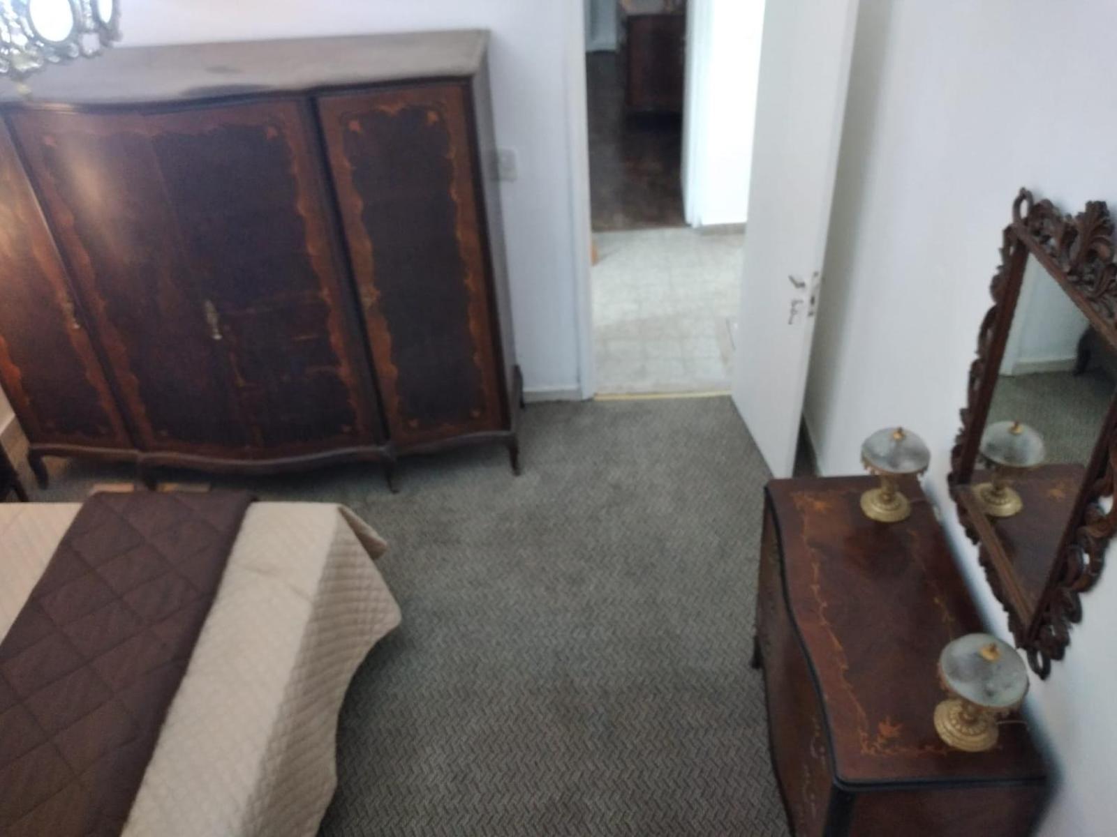 La Dorada , Casa entera en Excelente Zona Residencial con cochera techada