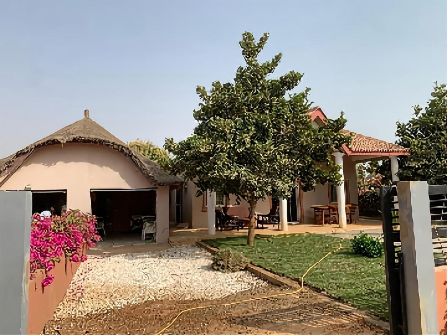 VILLA DOUILLETTE