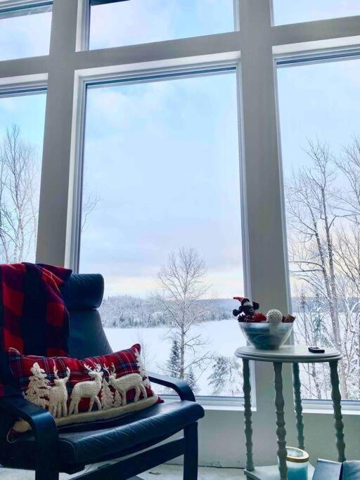 Luxury Panoramic View Waterfront-SPA-Games-Mont Tremblant