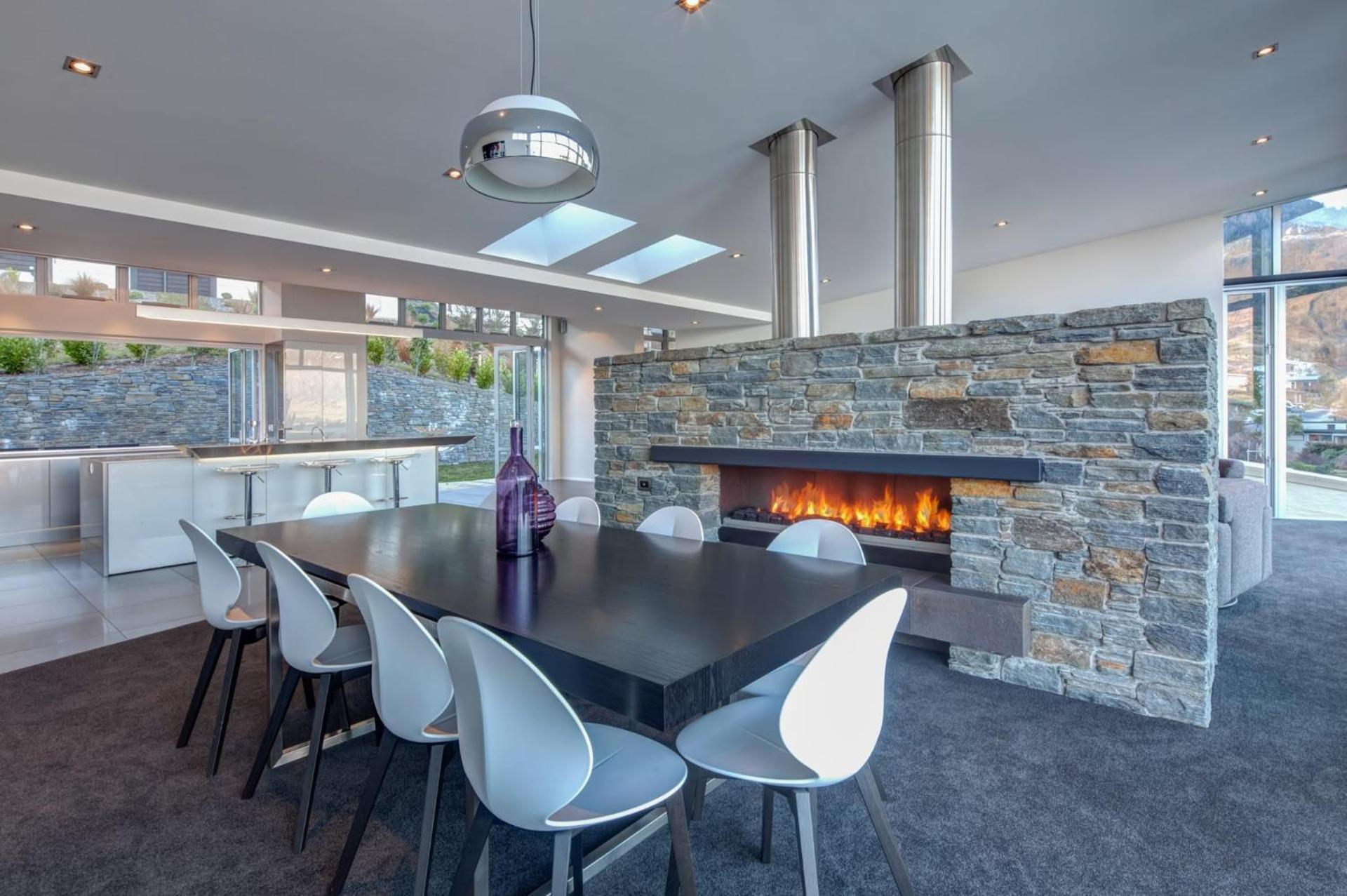 Villa Matau- Gas Fire- Lake Views- AC- BBQ view 2