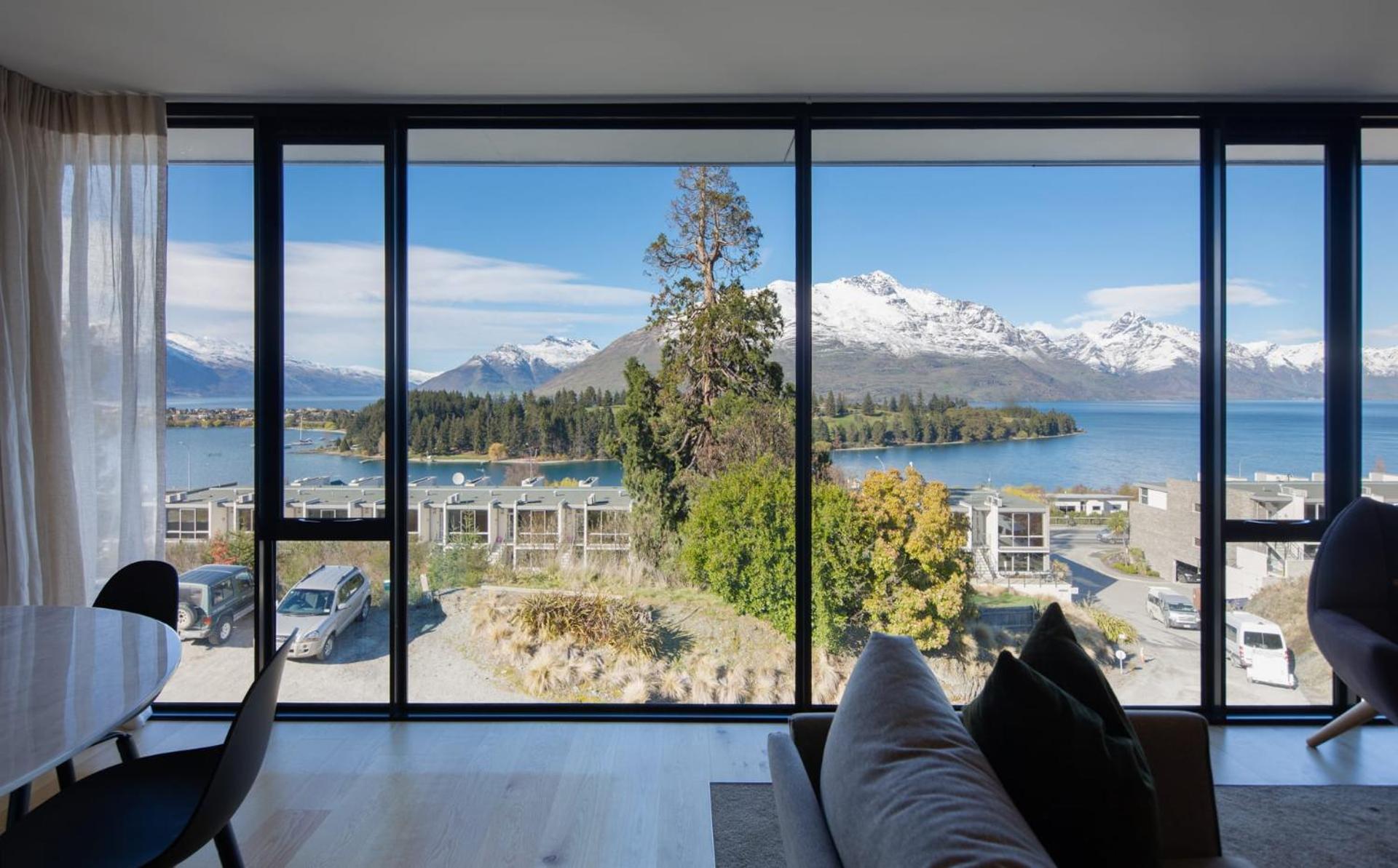 Villa Pukak-i Gas Fire- Free Parking- Lake Views view 2