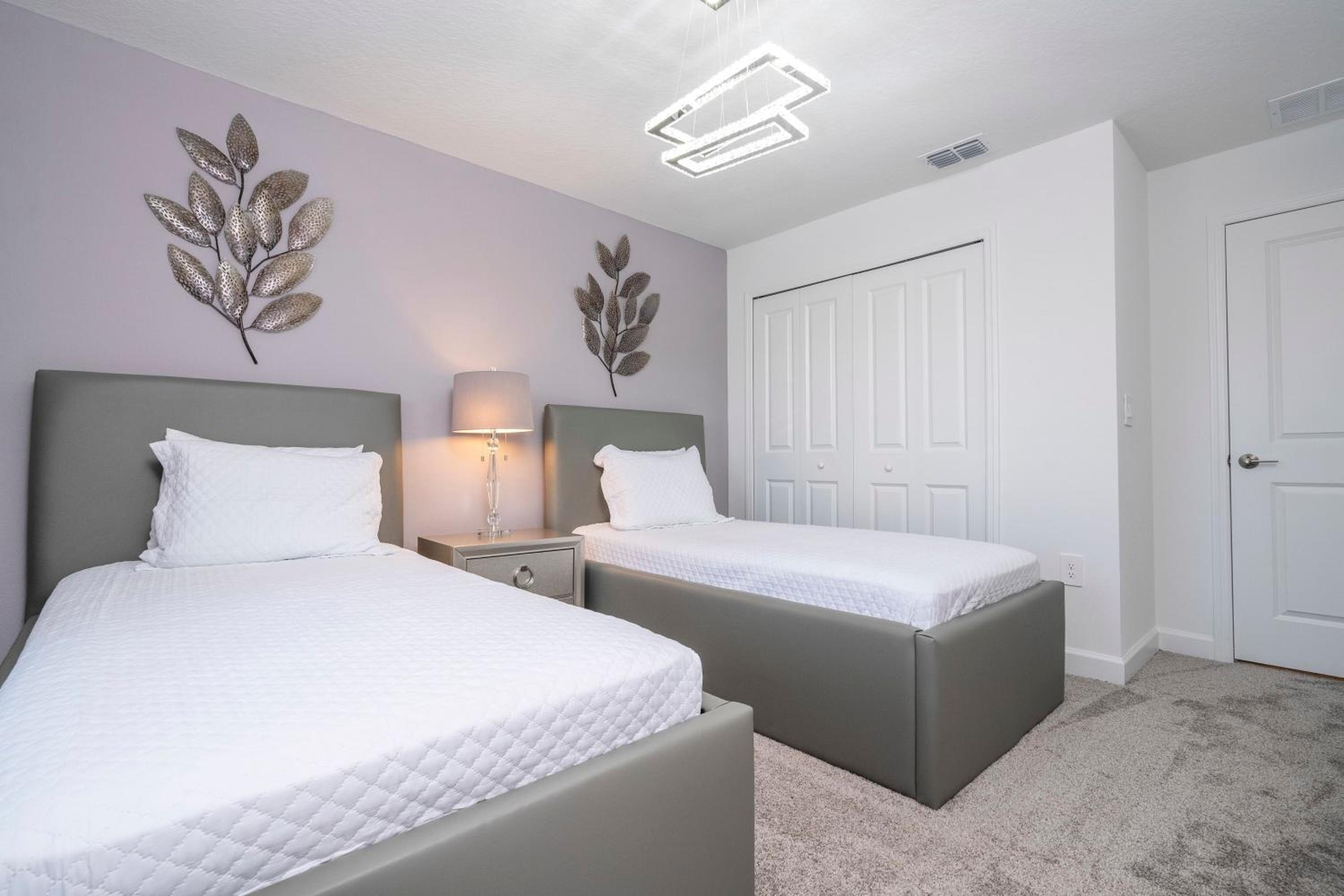 Stunning 4 Bd w Pool @ Storey Lake Resort 2613